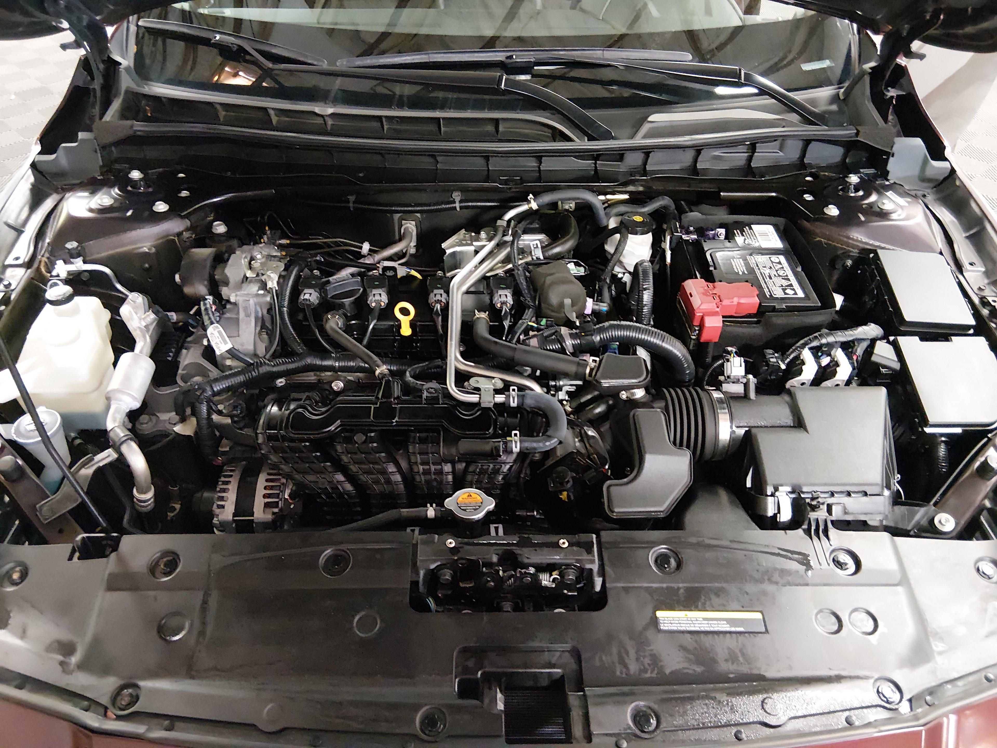 Nissan Altima 2.5 Sv Sedan - Thumbnail 9