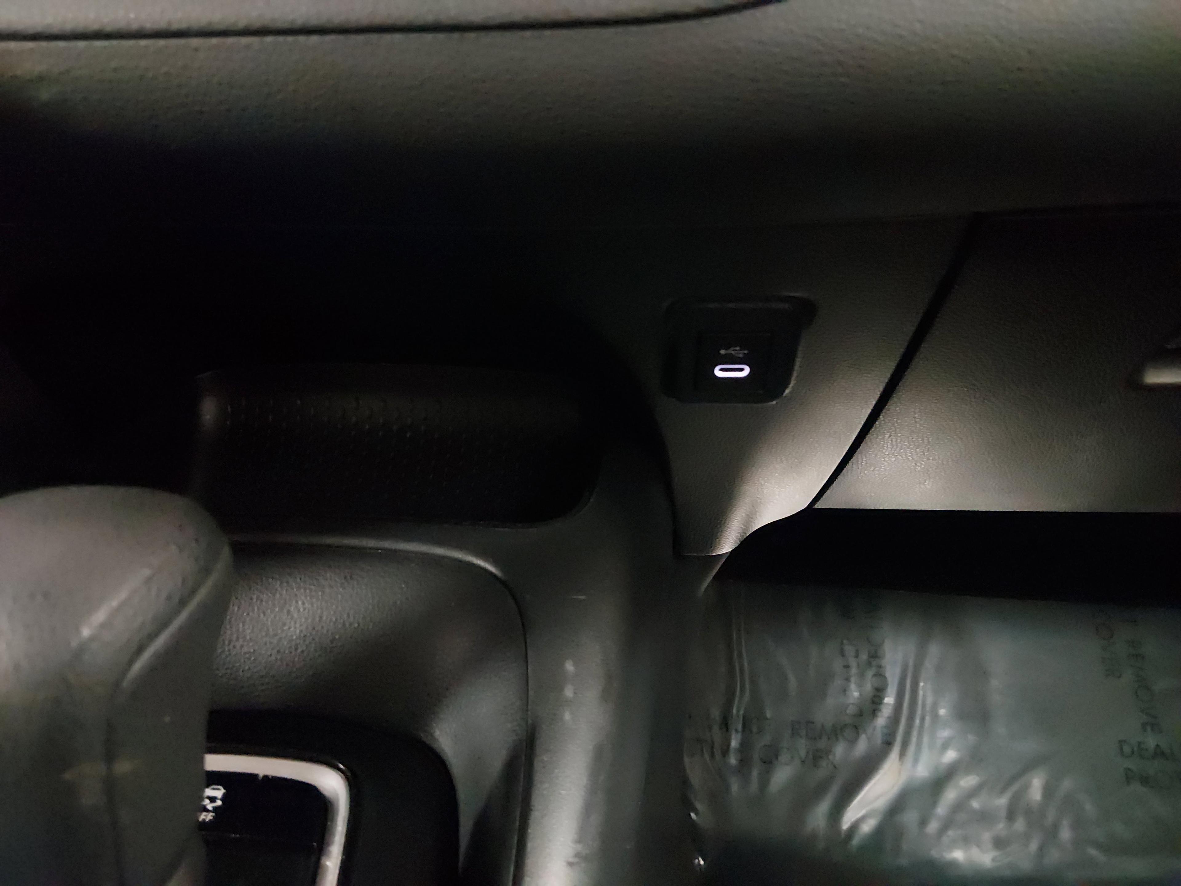 Toyota Corolla Le Cvt - Thumbnail 19