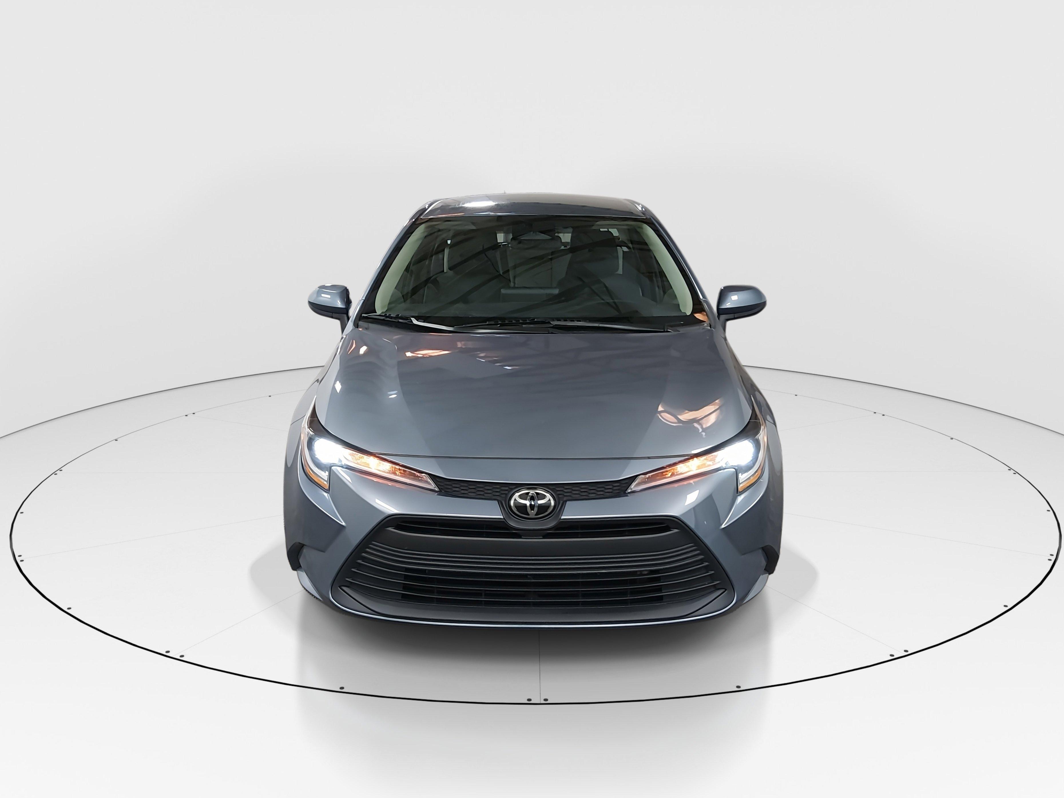 Toyota Corolla Le Cvt - Thumbnail 2
