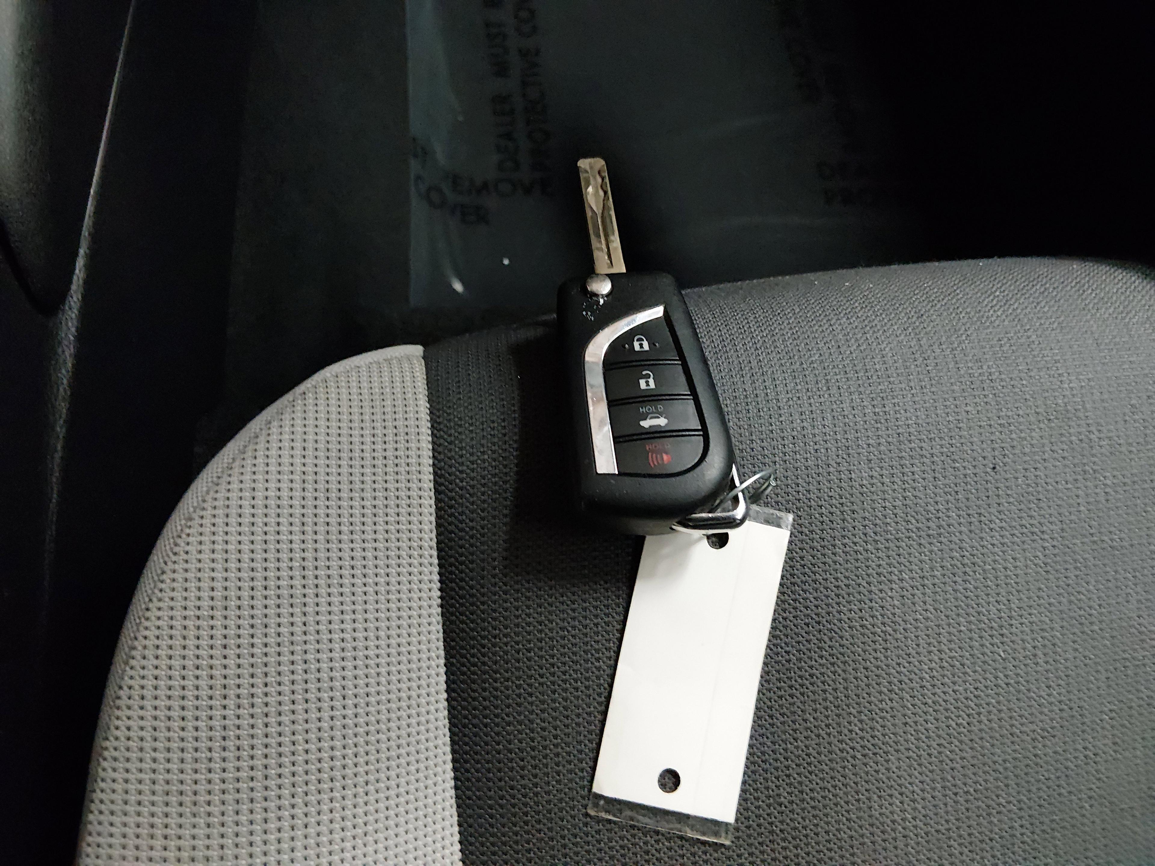 Toyota Corolla Le Cvt - Thumbnail 15