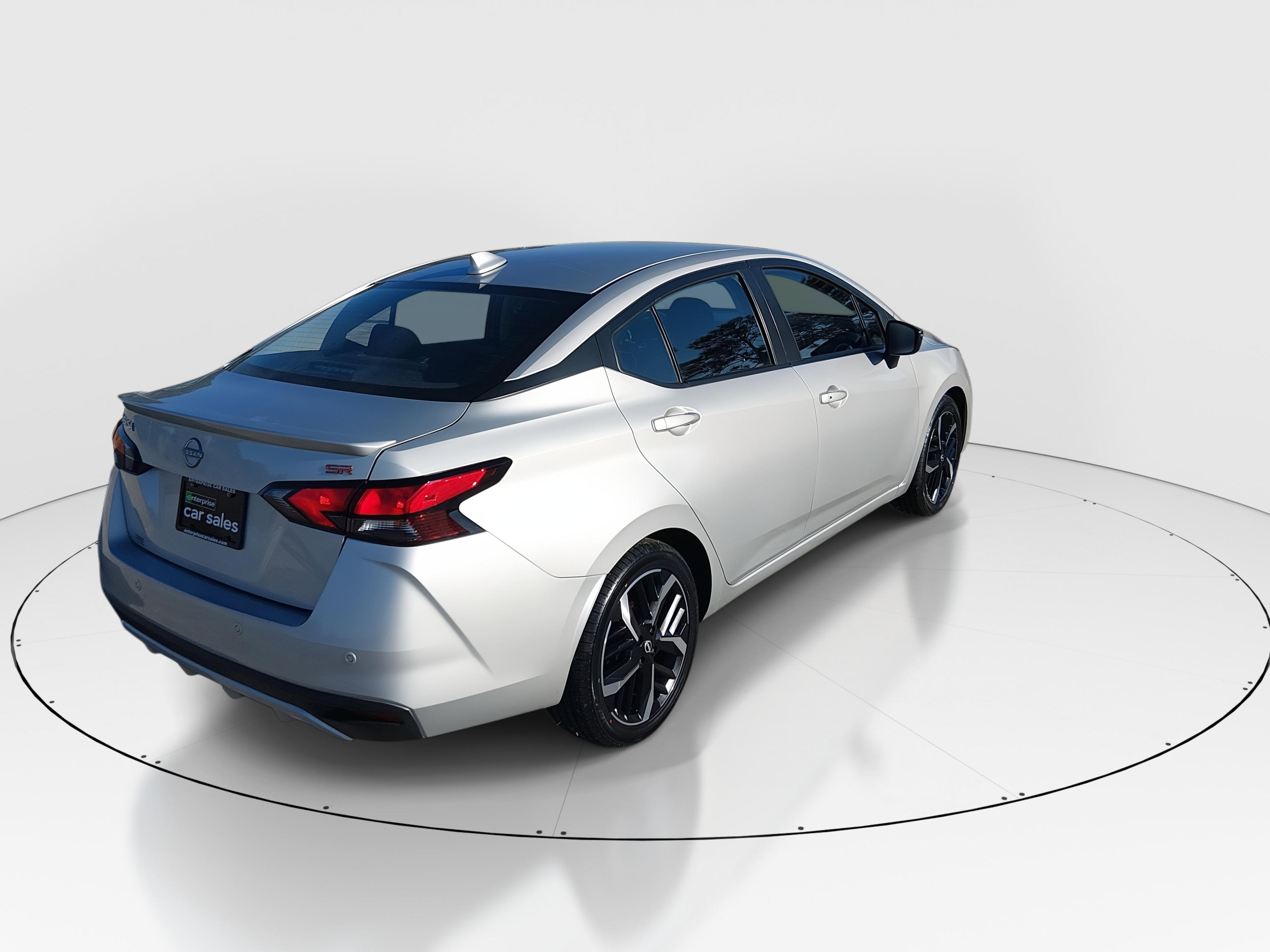 Nissan Versa Sr Cvt - Thumbnail 7