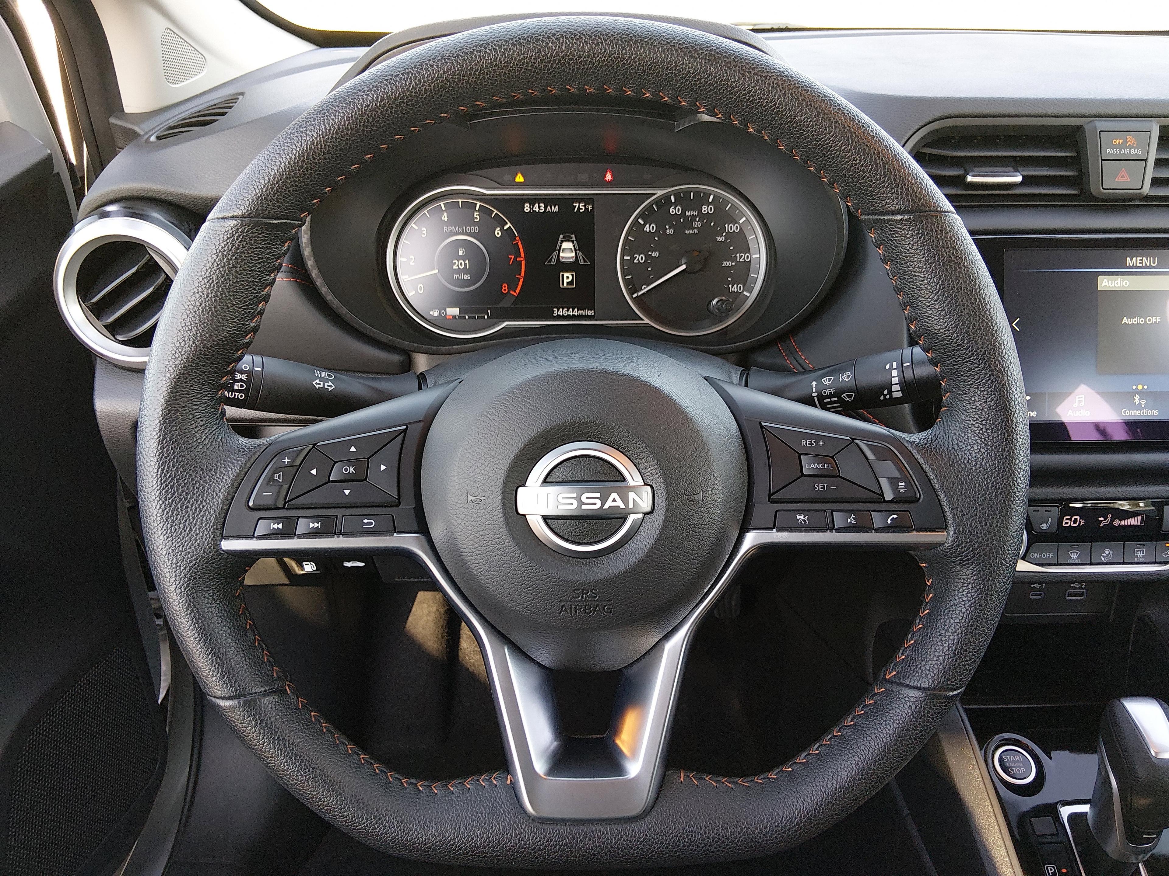 Nissan Versa Sr Cvt - Thumbnail 12