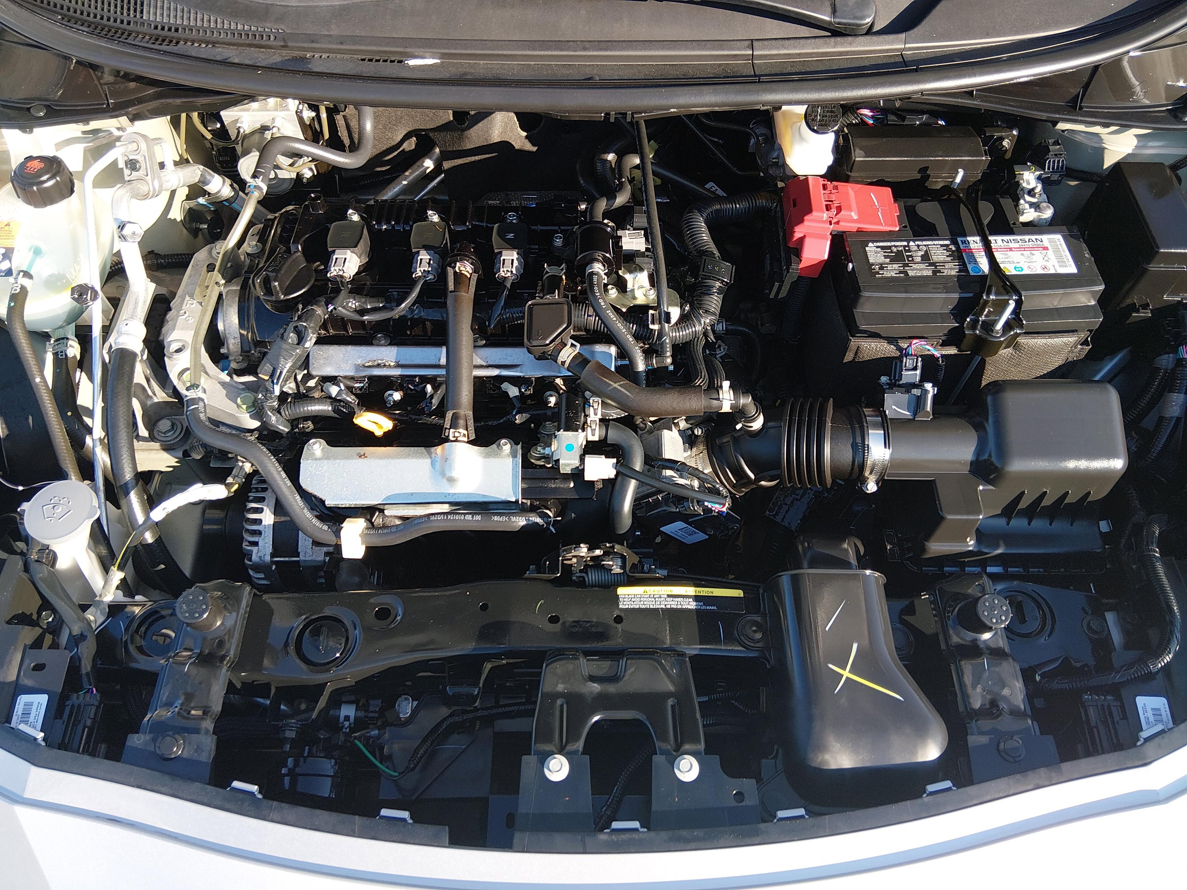 Nissan Versa Sr Cvt - Thumbnail 9