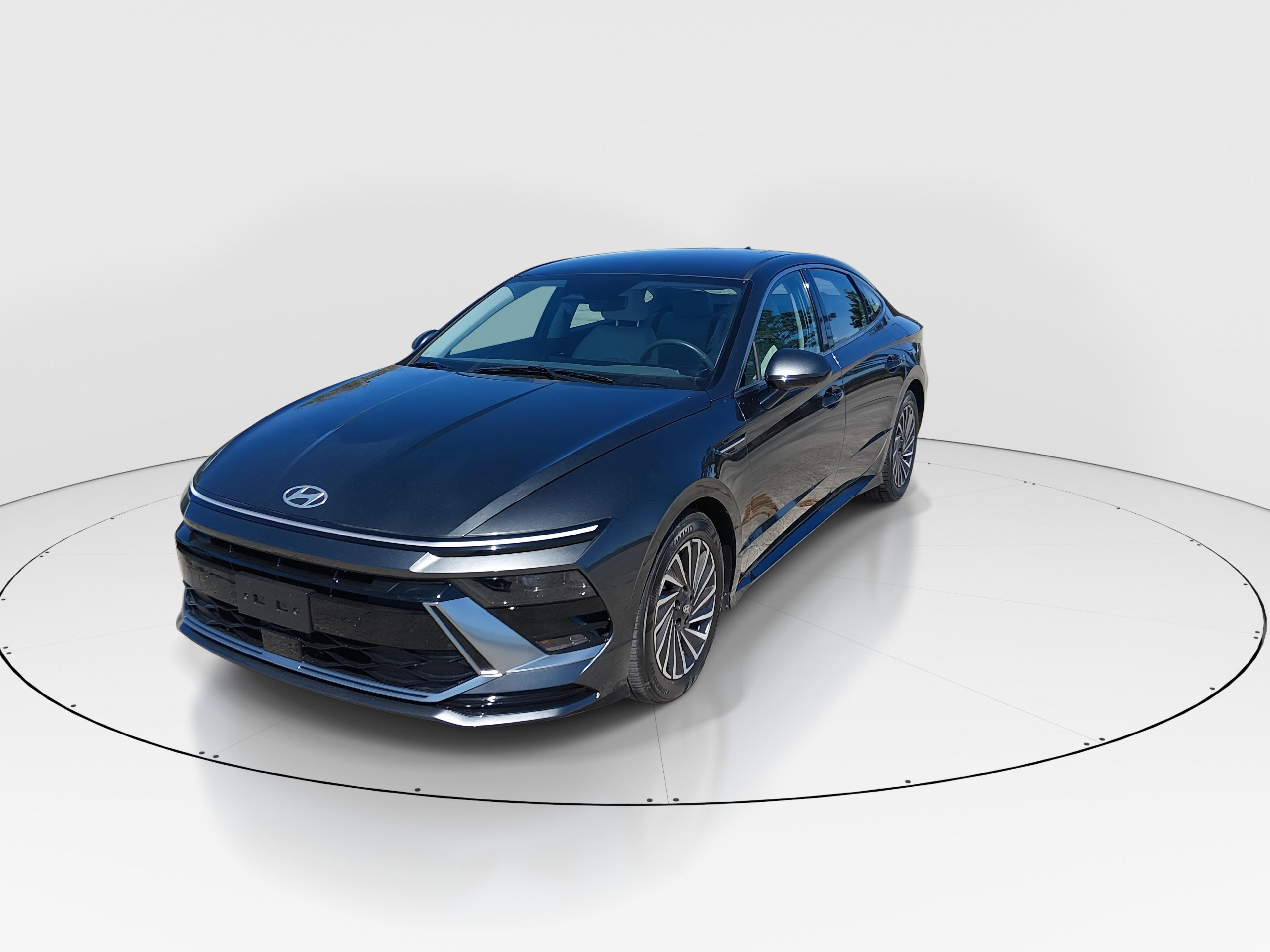 Hyundai Sonata Hybrid Sel Fwd - Thumbnail 3