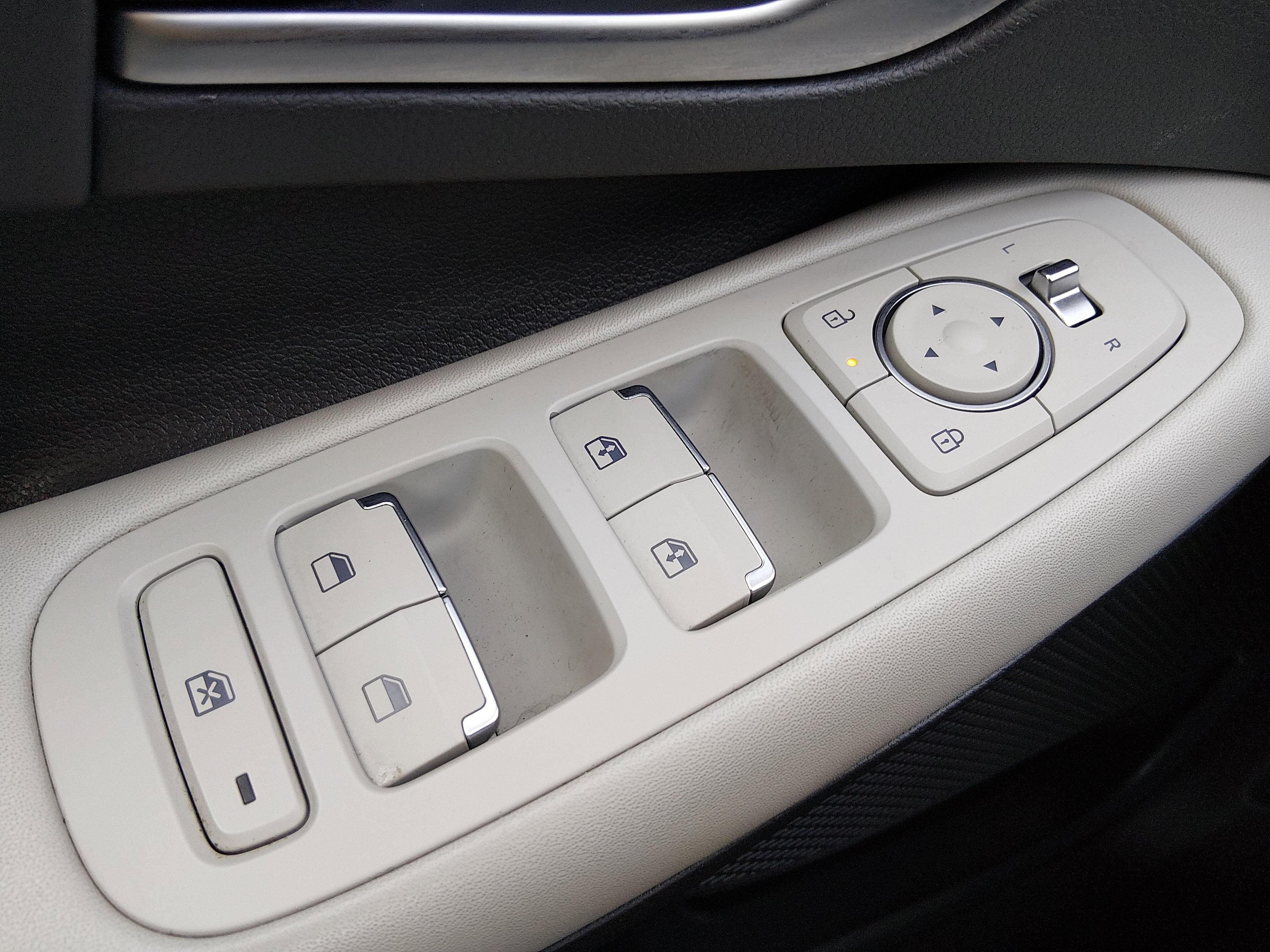 Hyundai Sonata Hybrid Sel Fwd - Thumbnail 18