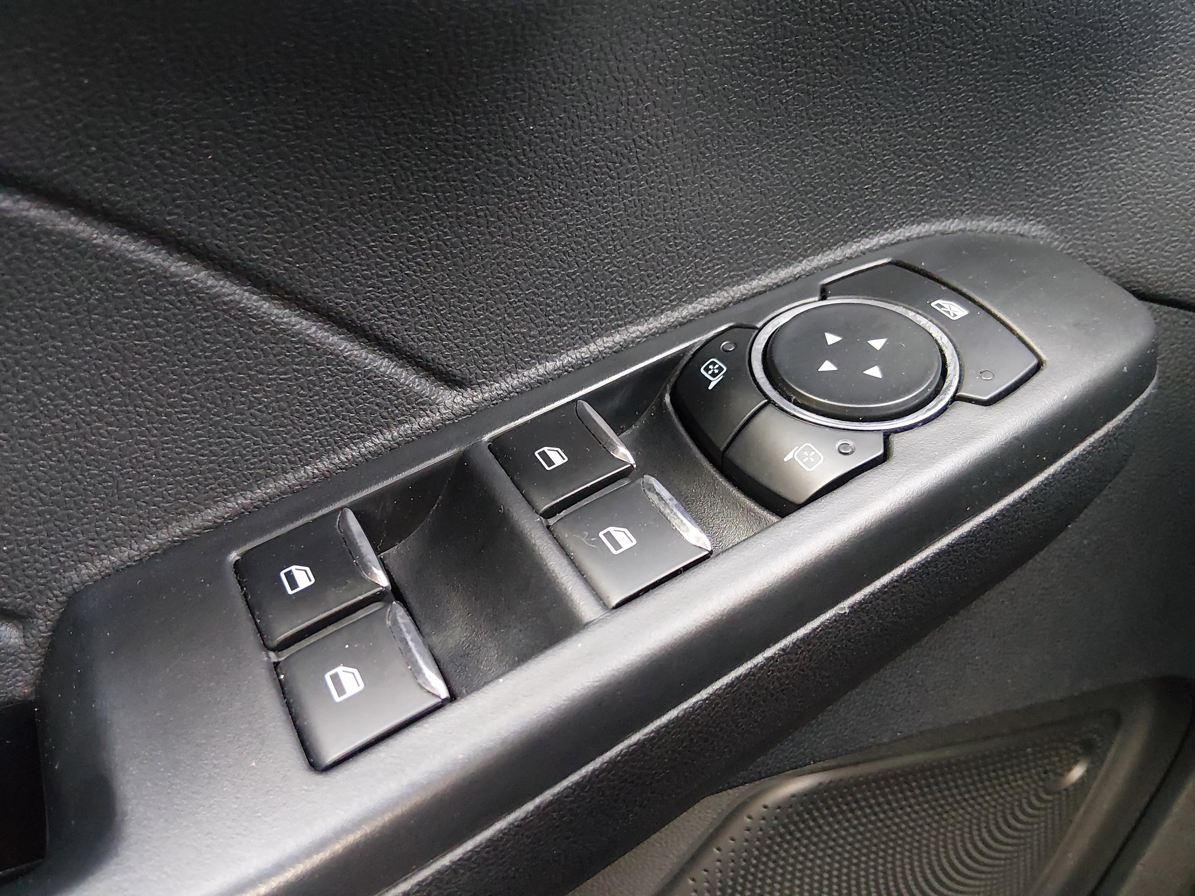 Ford Escape St-Line Select Awd - Thumbnail 18