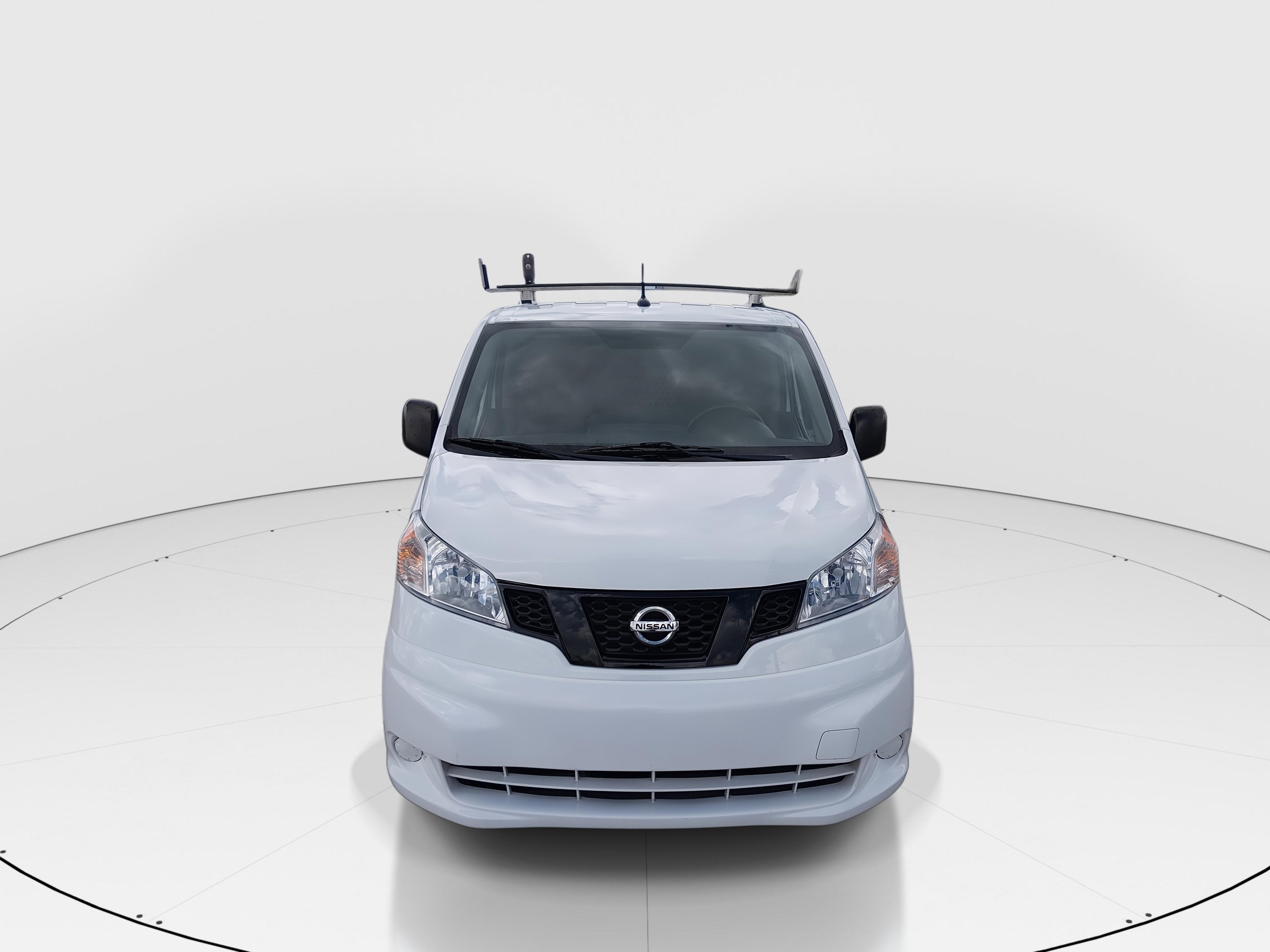 Nissan Nv200 Compact Cargo - Thumbnail 2