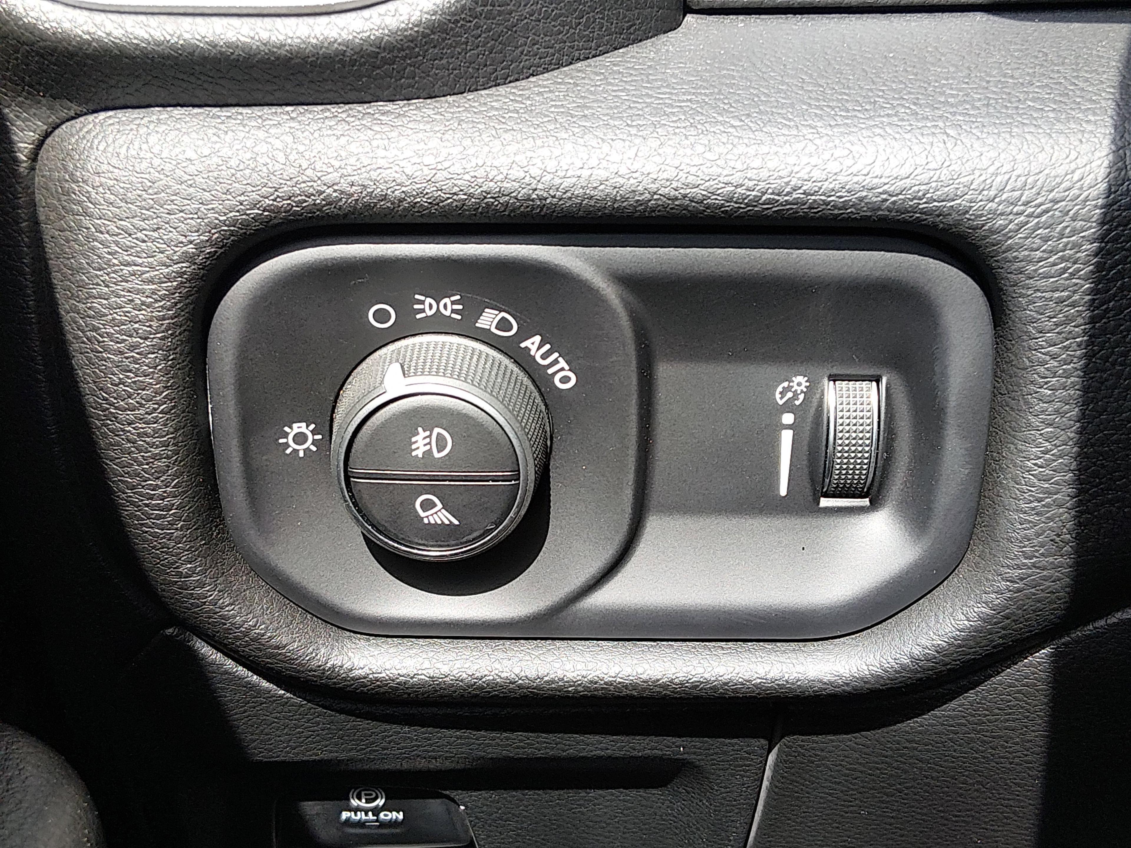 Ram 1500 - Thumbnail 20