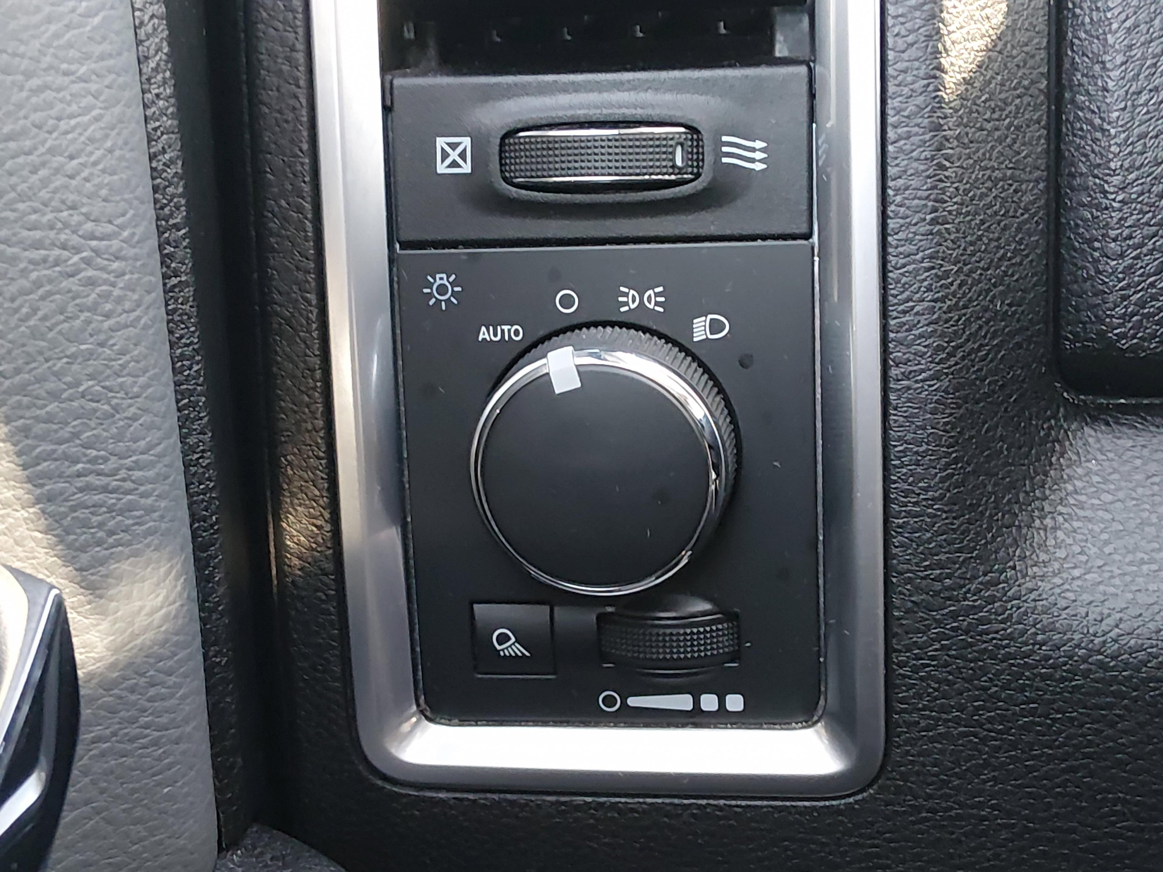 Ram 1500 Classic Slt 4X2 Quad Cab 6'4" Box - Thumbnail 19