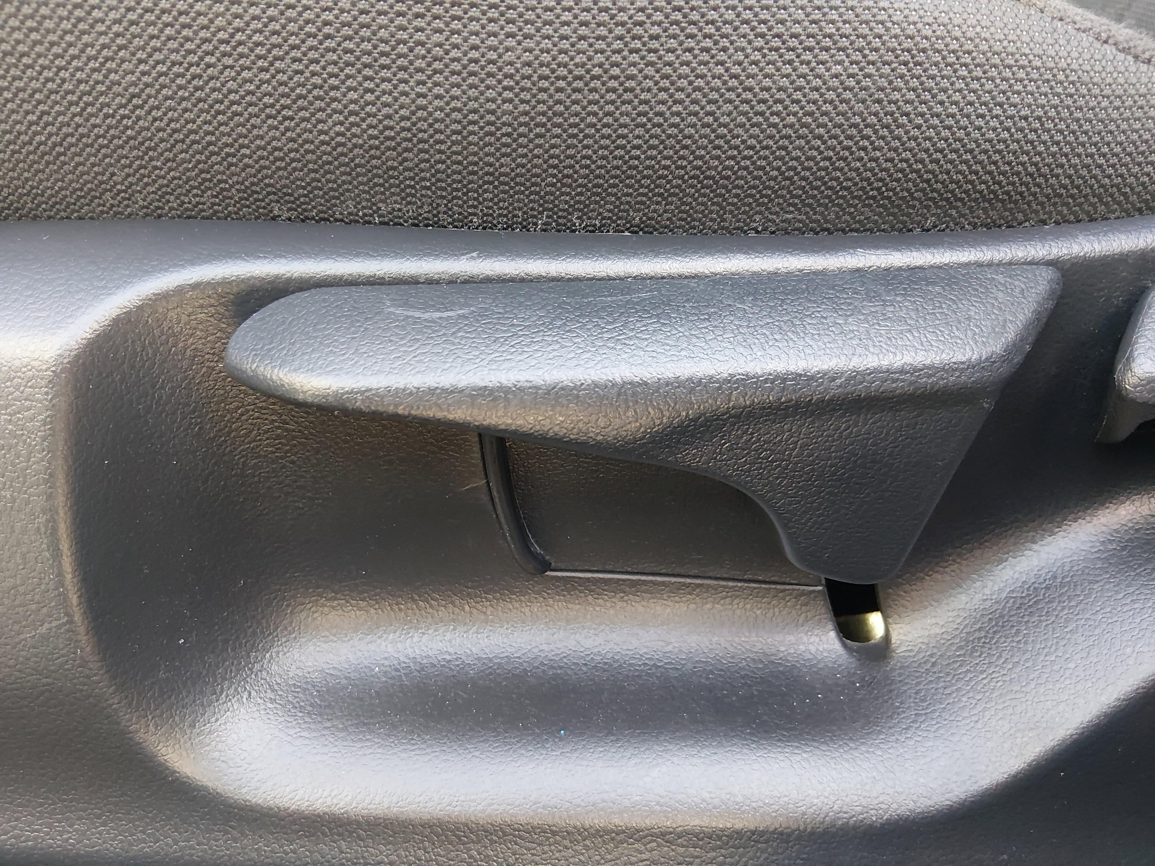 Toyota Corolla Le Cvt - Thumbnail 19