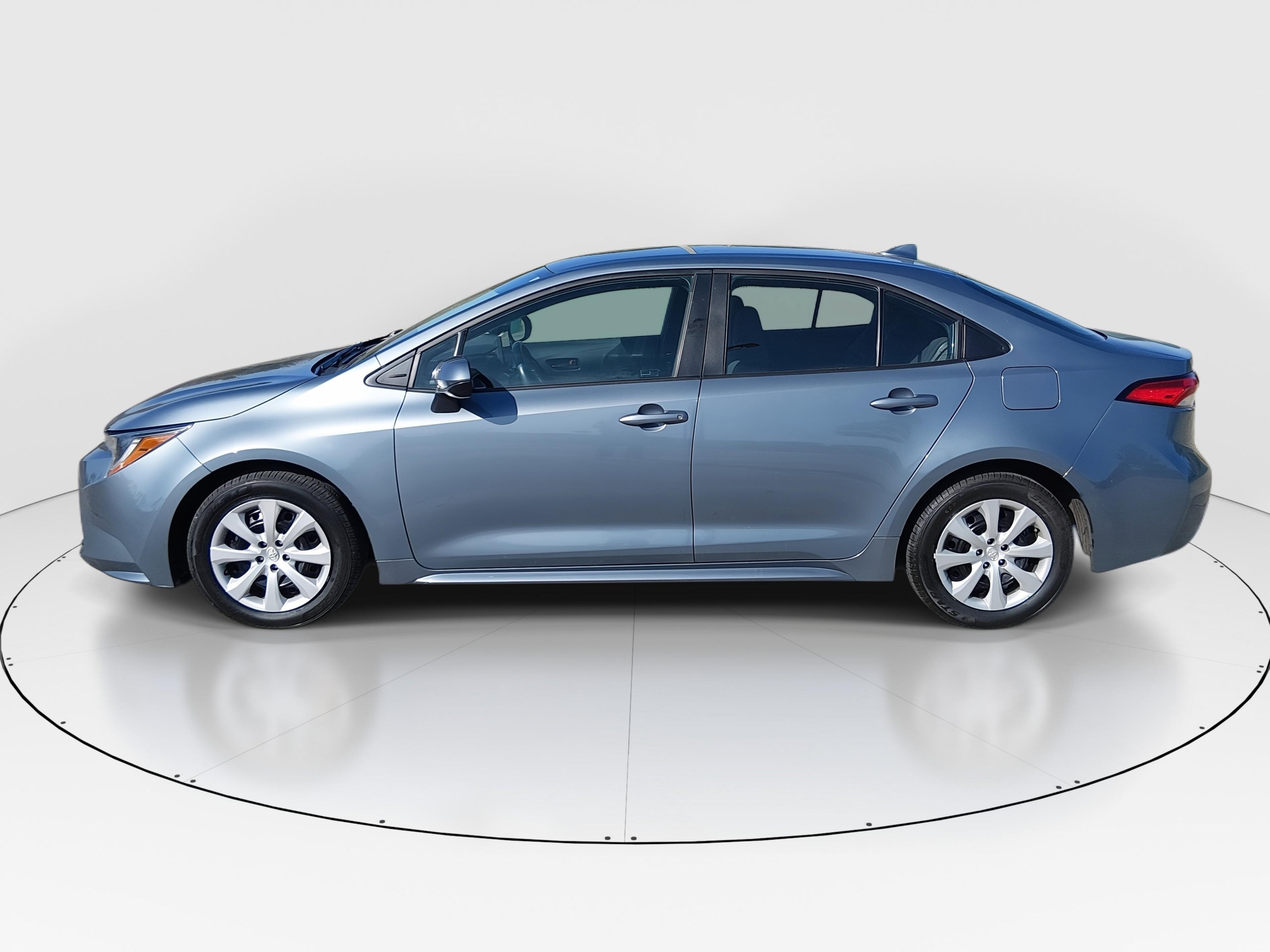 Toyota Corolla Le Cvt - Thumbnail 4