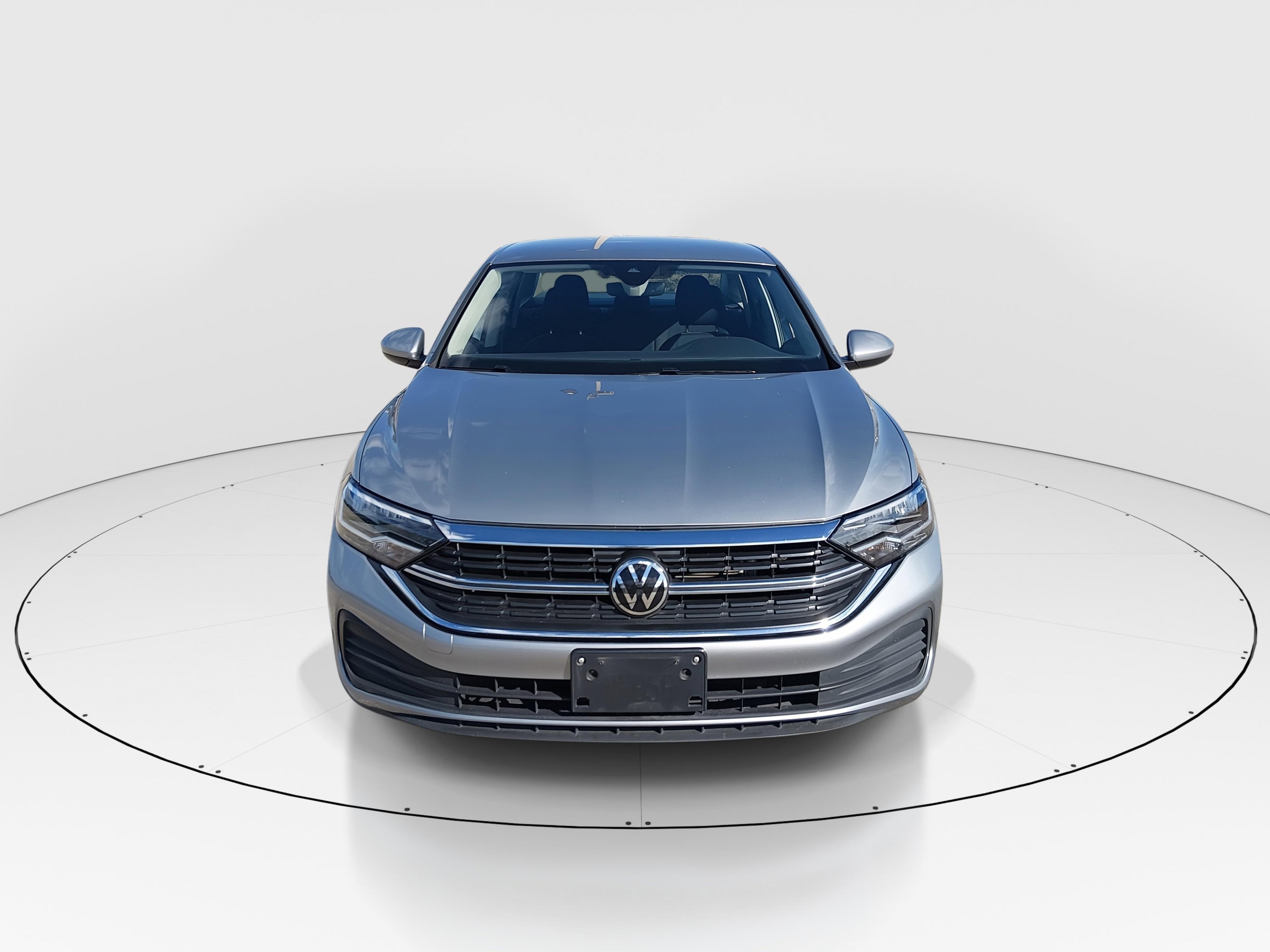 Volkswagen Jetta S Auto - Thumbnail 2