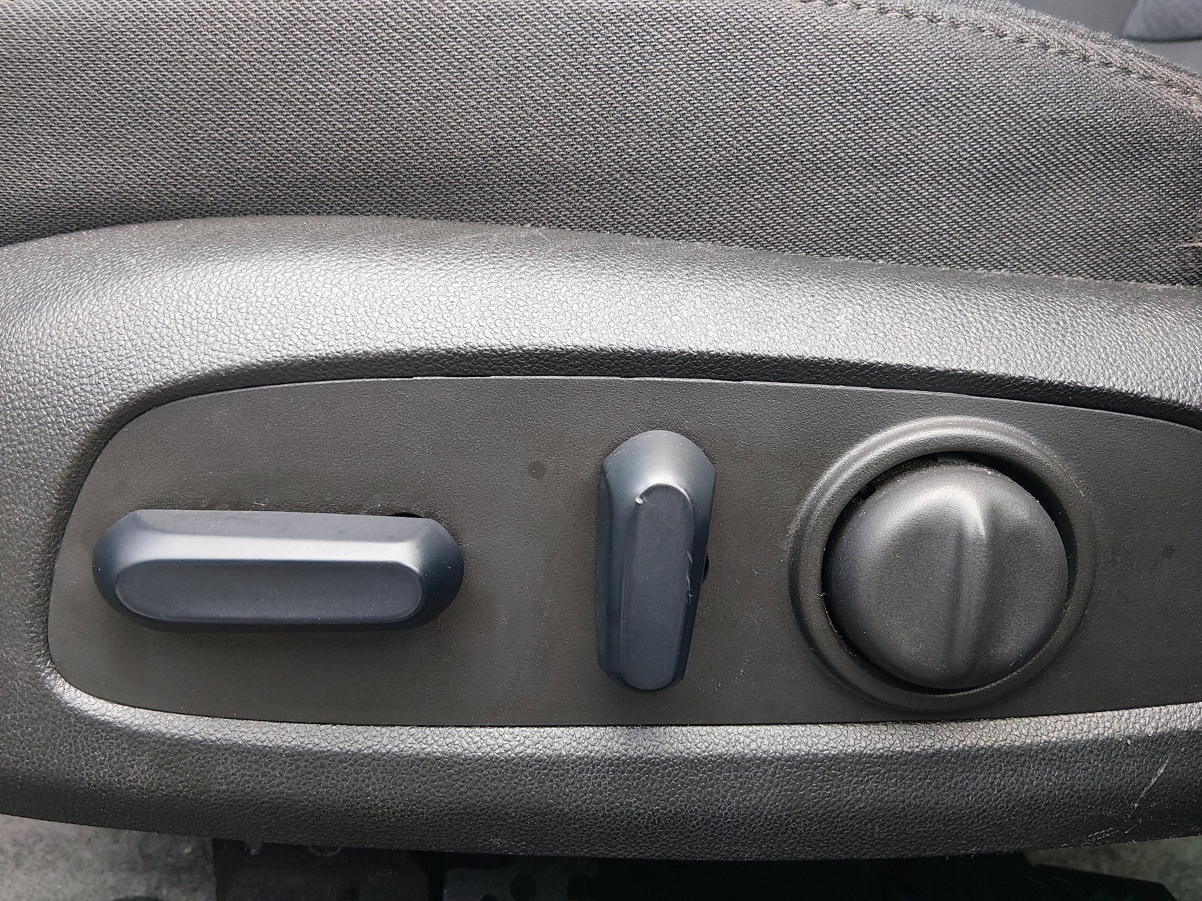 Chevrolet Malibu 4Dr Sdn 1Lt - Thumbnail 20