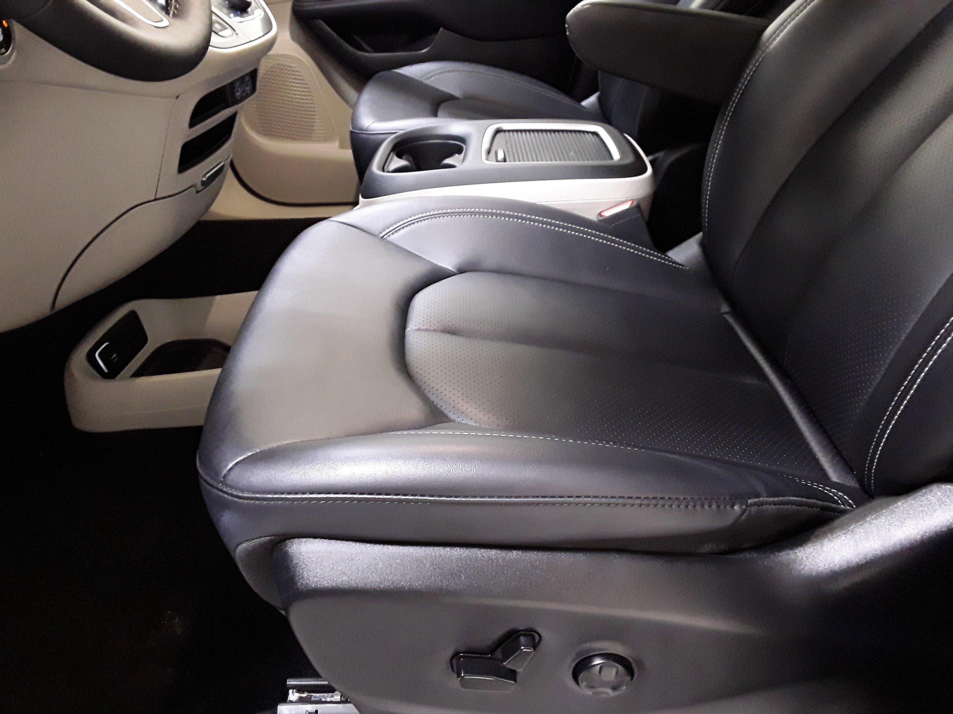 Chrysler Pacifica Hybrid Select Fwd - Thumbnail 7