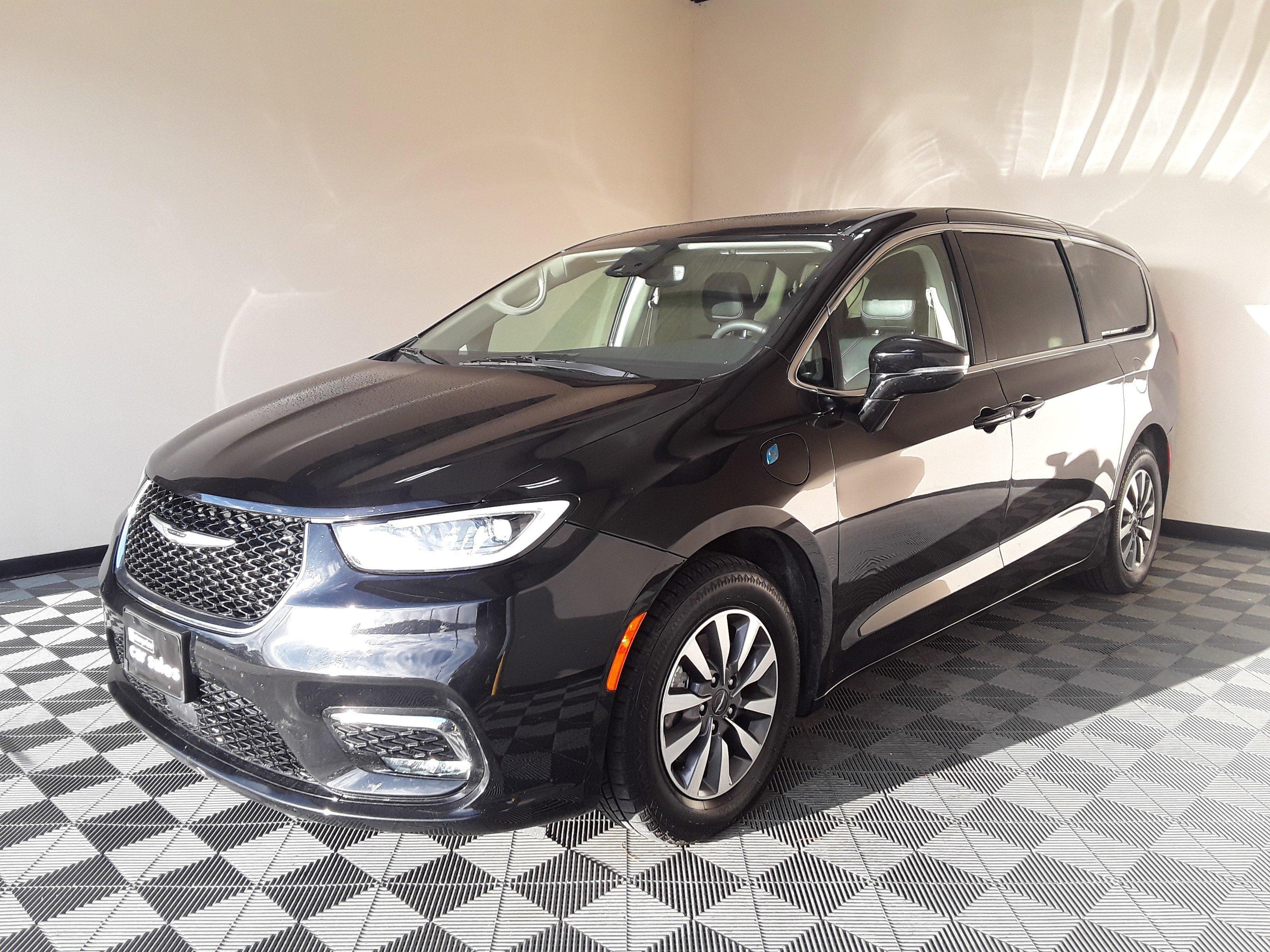 Chrysler Pacifica Hybrid Select Fwd - Thumbnail 3