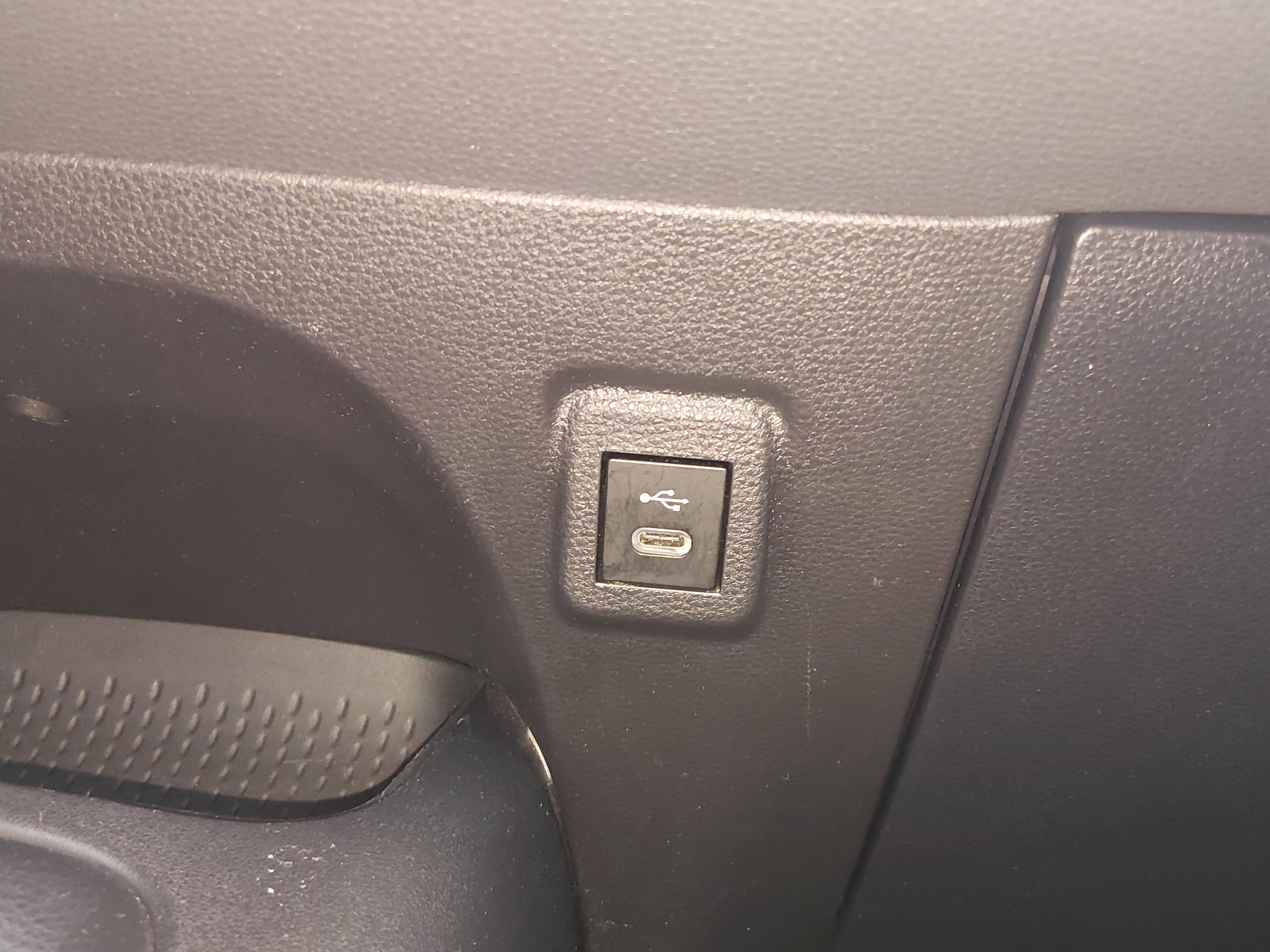 Toyota Corolla Le Cvt - Thumbnail 19