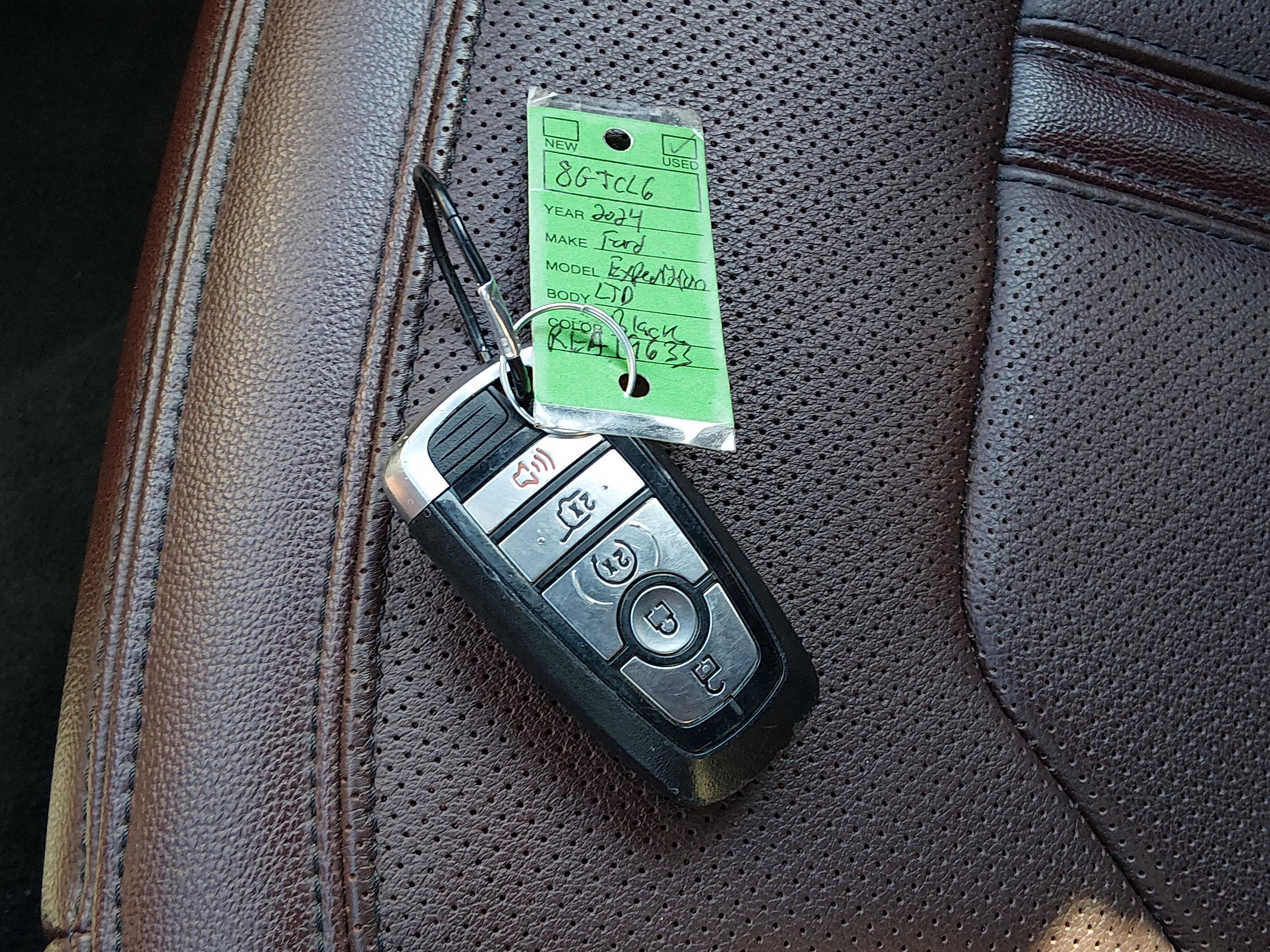 Ford Expedition Limited 4X2 - Thumbnail 15