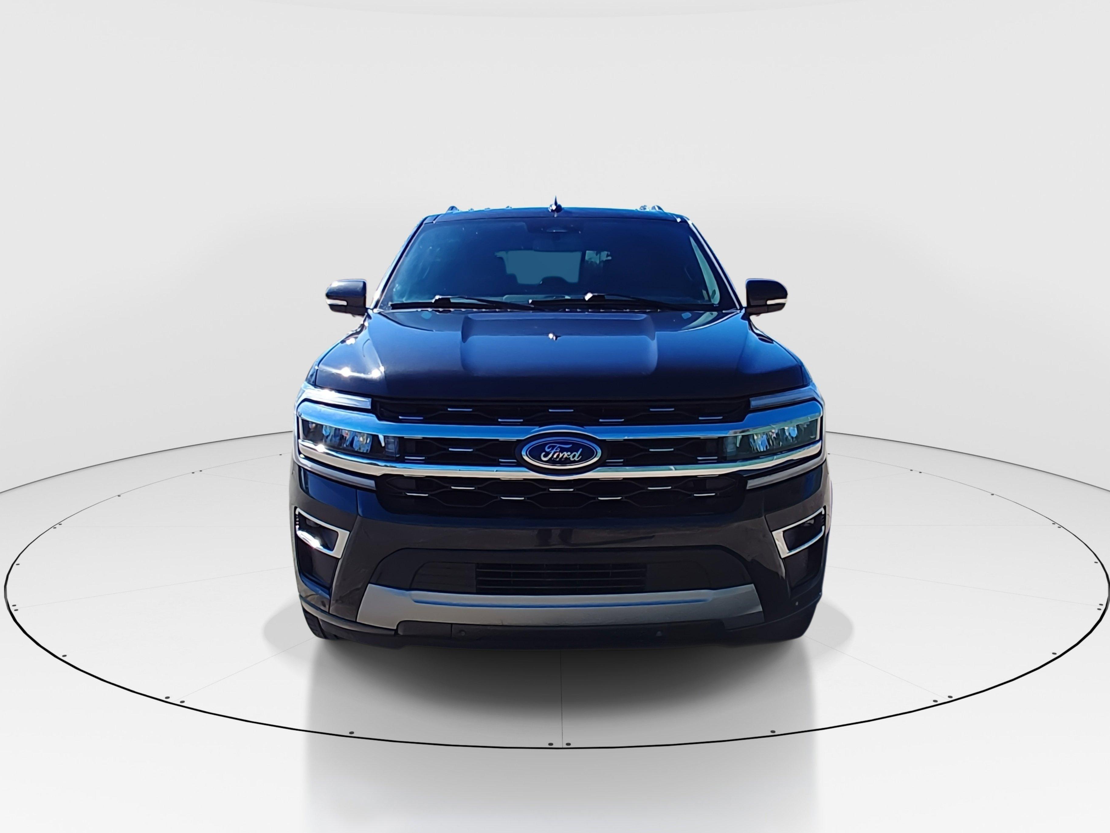 Ford Expedition Limited 4X2 - Thumbnail 2