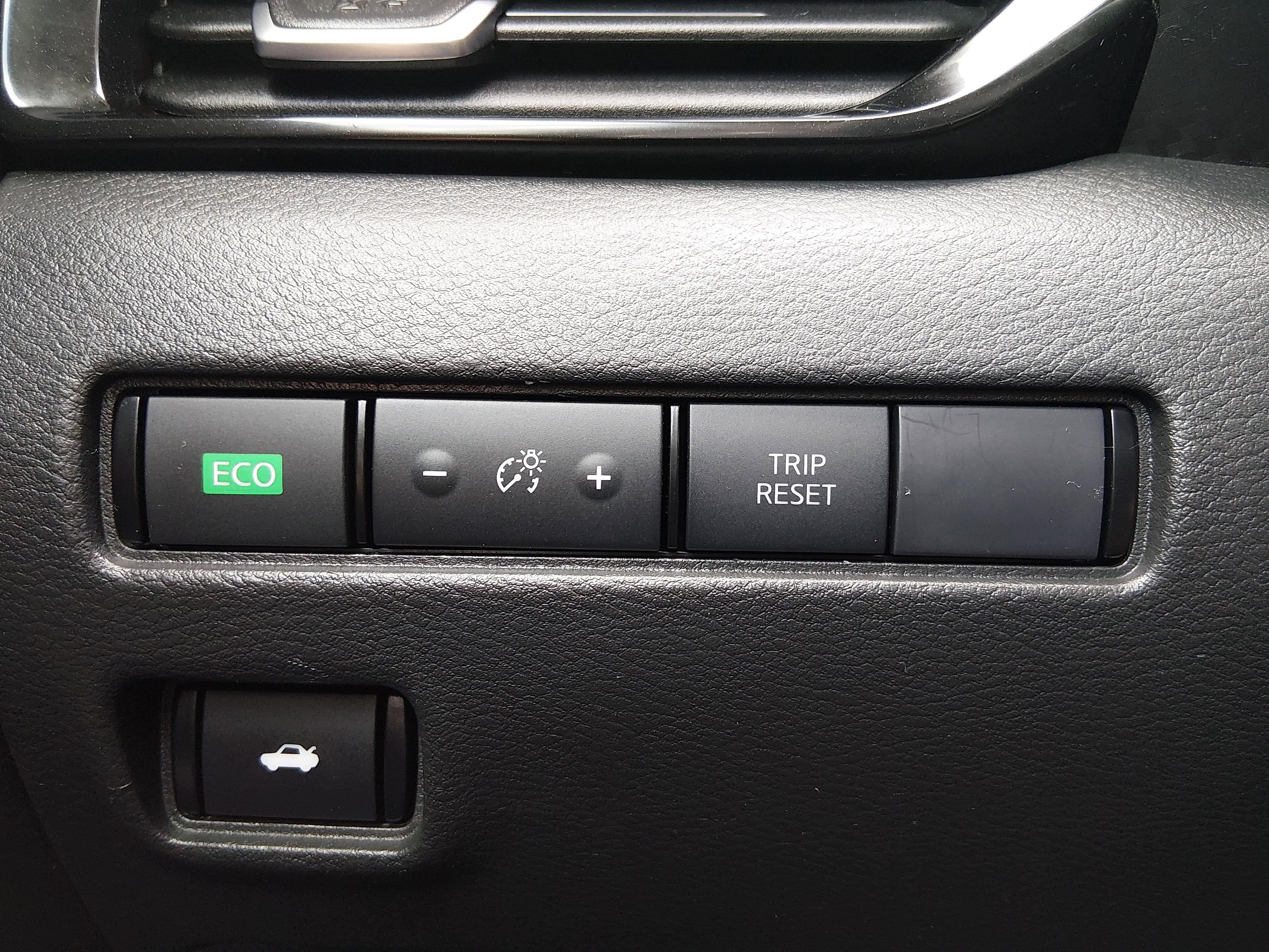 Nissan Sentra Sv Cvt - Thumbnail 19