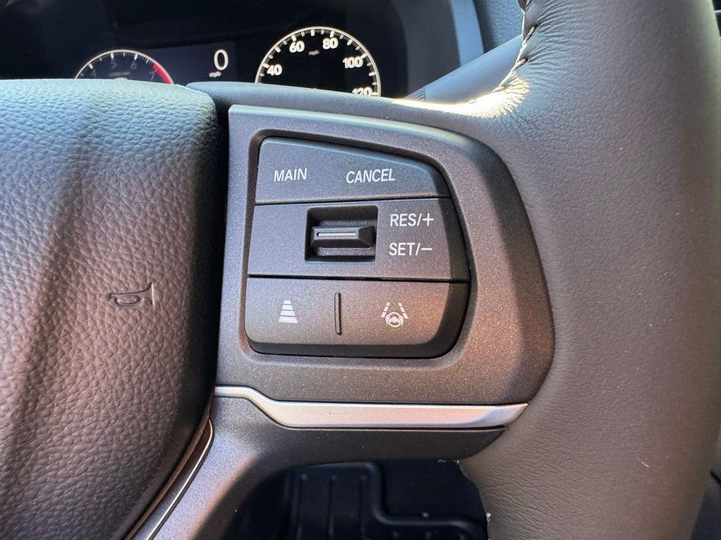 Honda Ridgeline Sport - Thumbnail 20