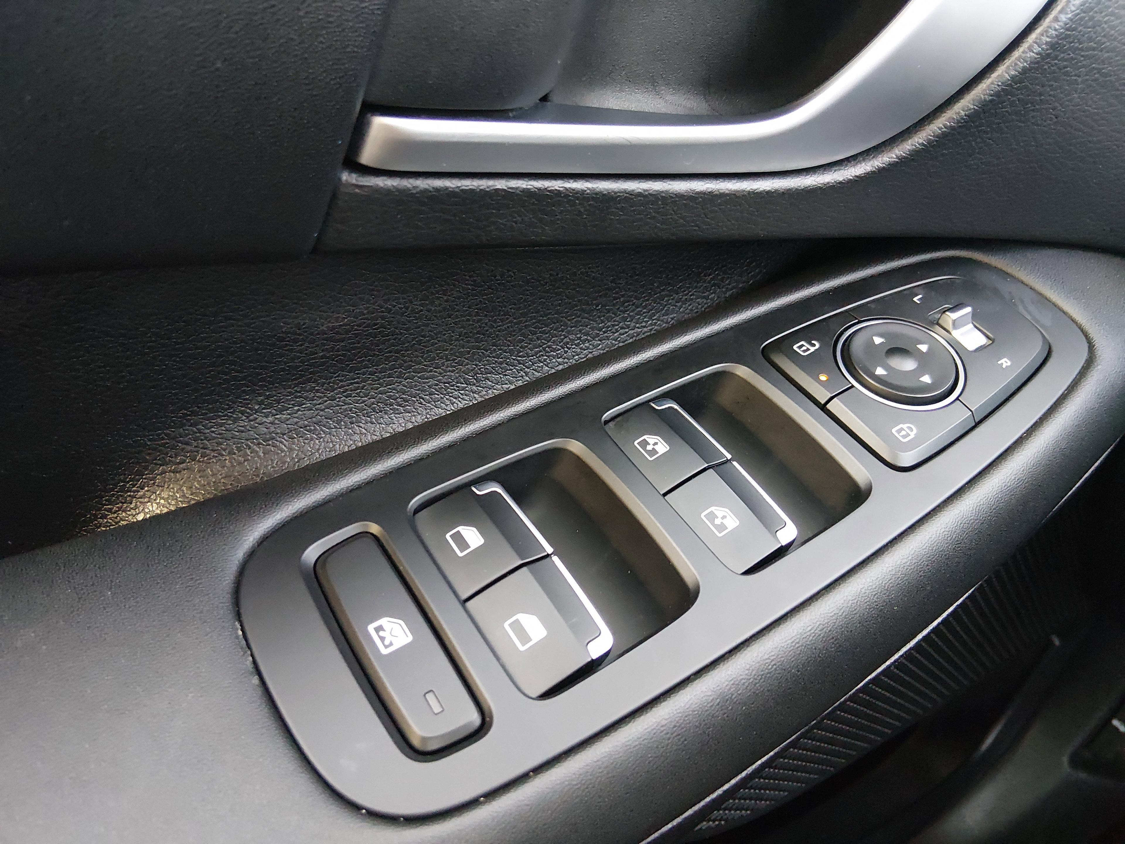 Hyundai Sonata Sel Fwd - Thumbnail 18