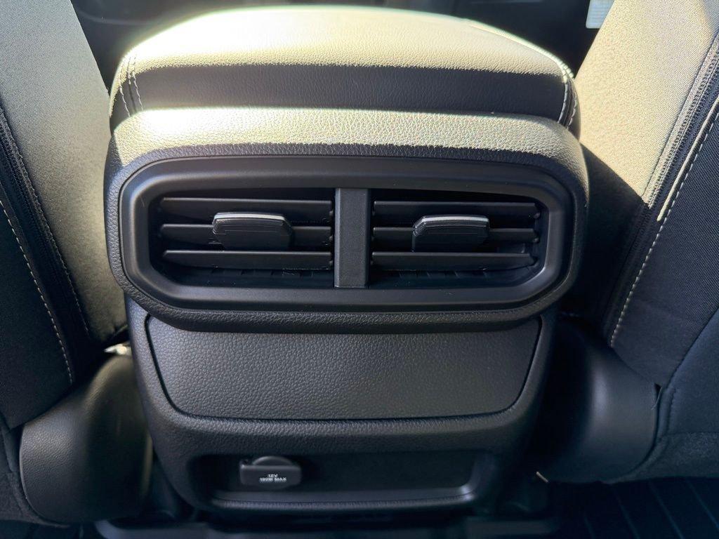 Honda Ridgeline Sport - Thumbnail 10