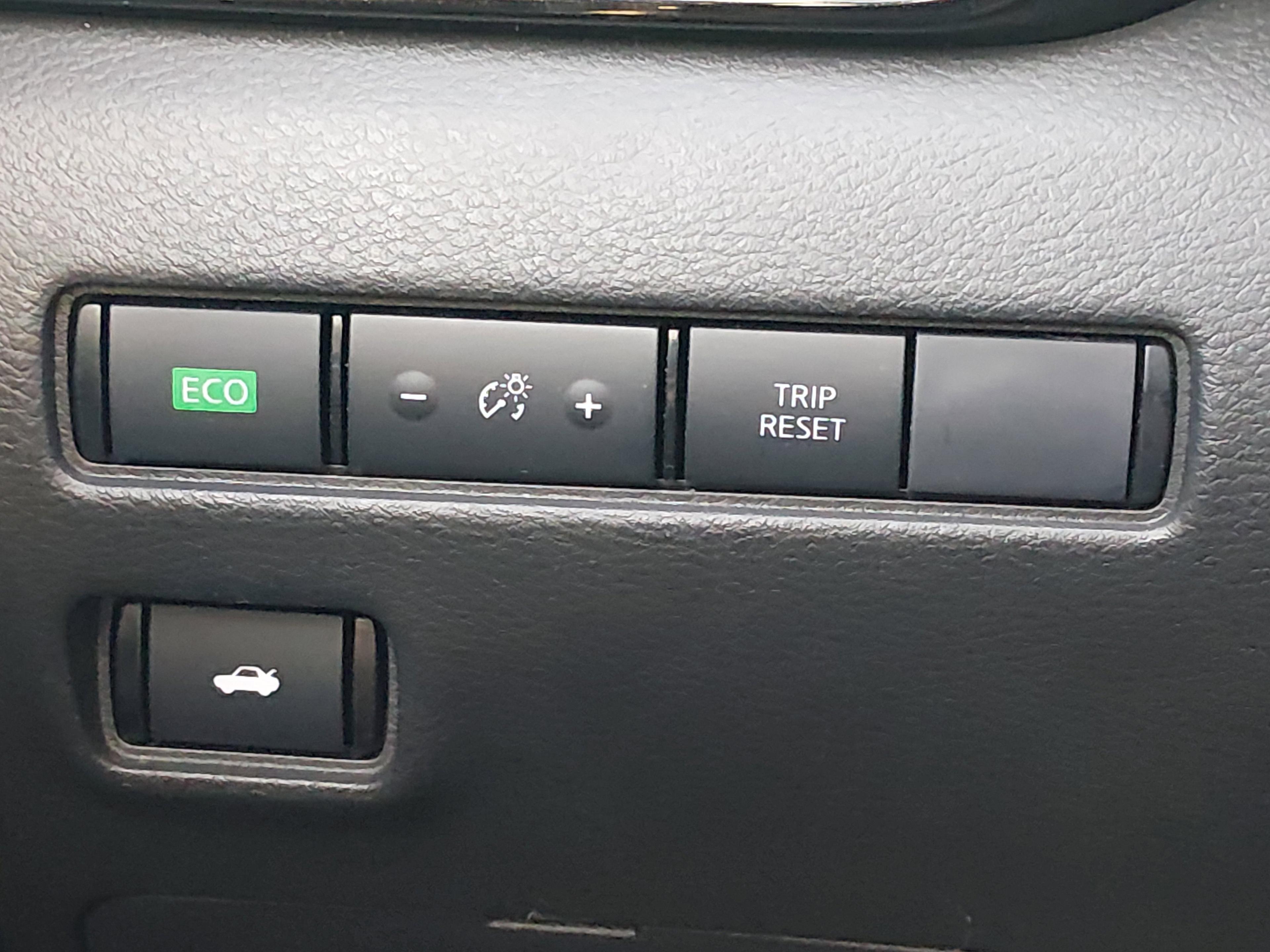 Nissan Sentra Sv Cvt - Thumbnail 18