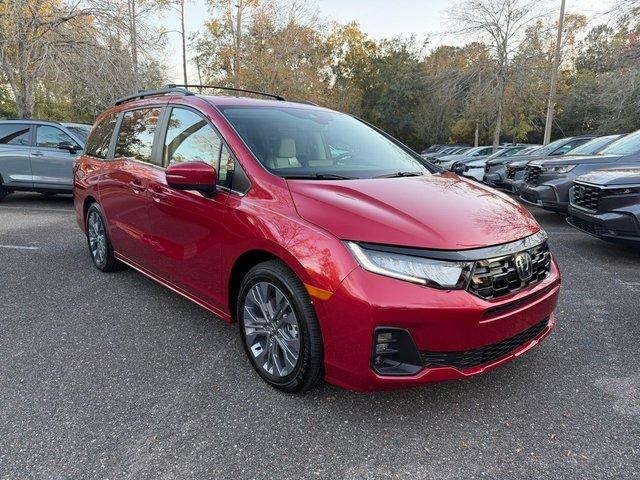 Honda Odyssey Touring - View 1