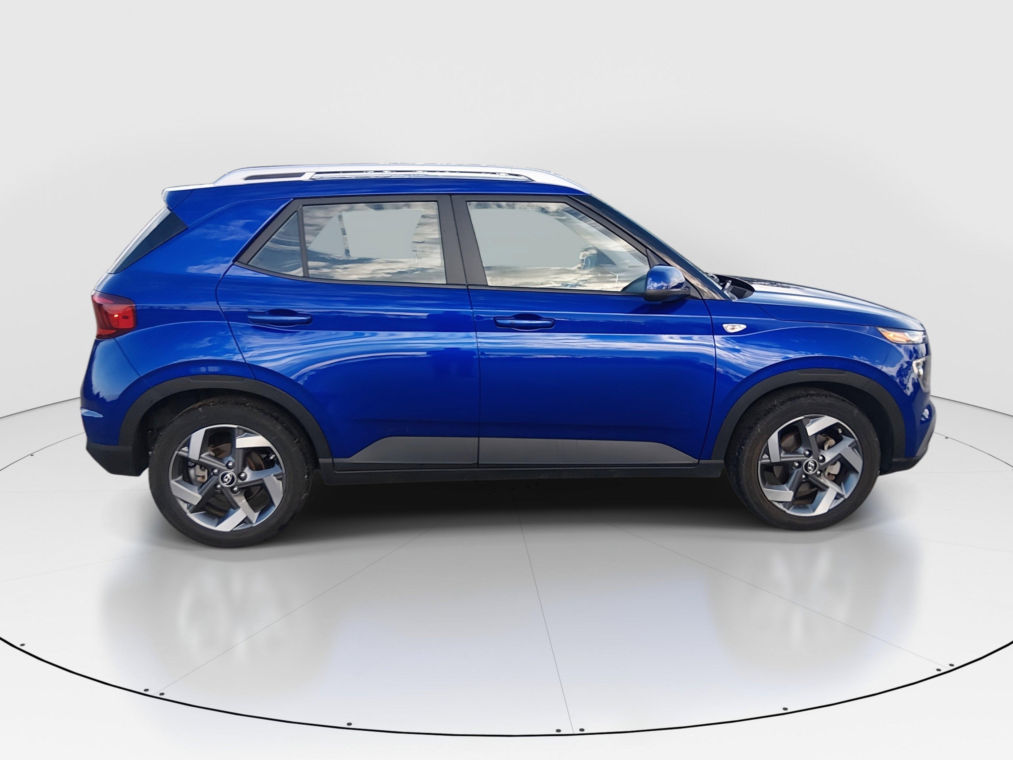 Hyundai Venue Sel Ivt - Thumbnail 8