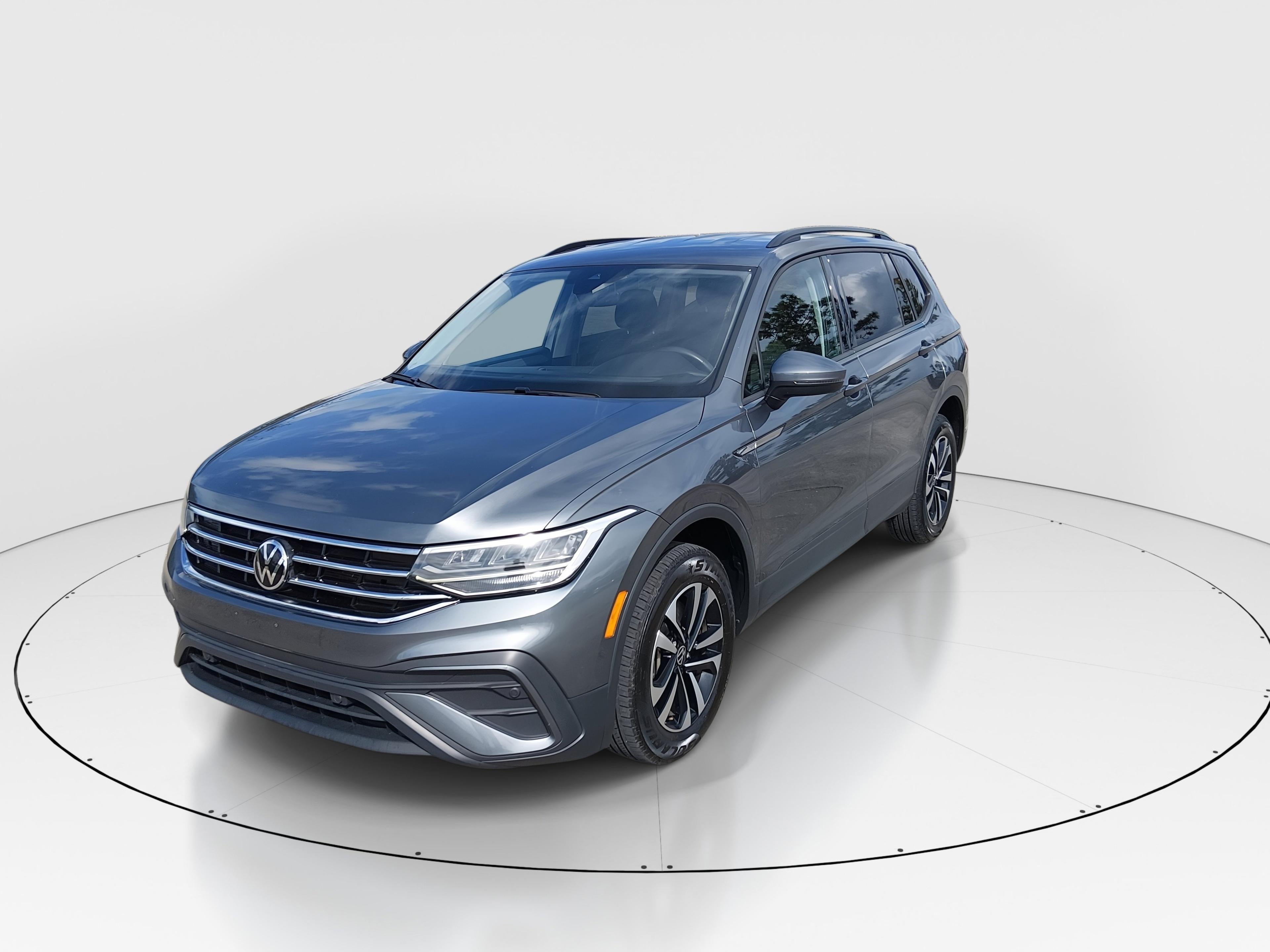 Volkswagen Tiguan 2.0T S 4Motion - Thumbnail 3