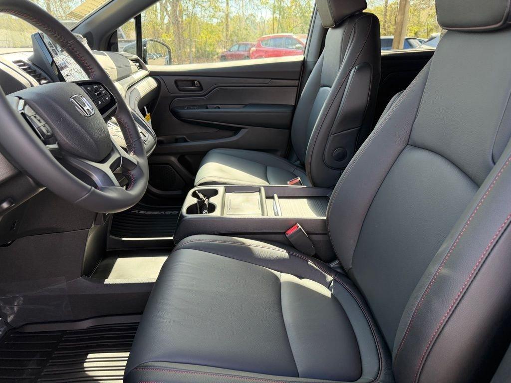 Honda Odyssey Sport-L - Thumbnail 17