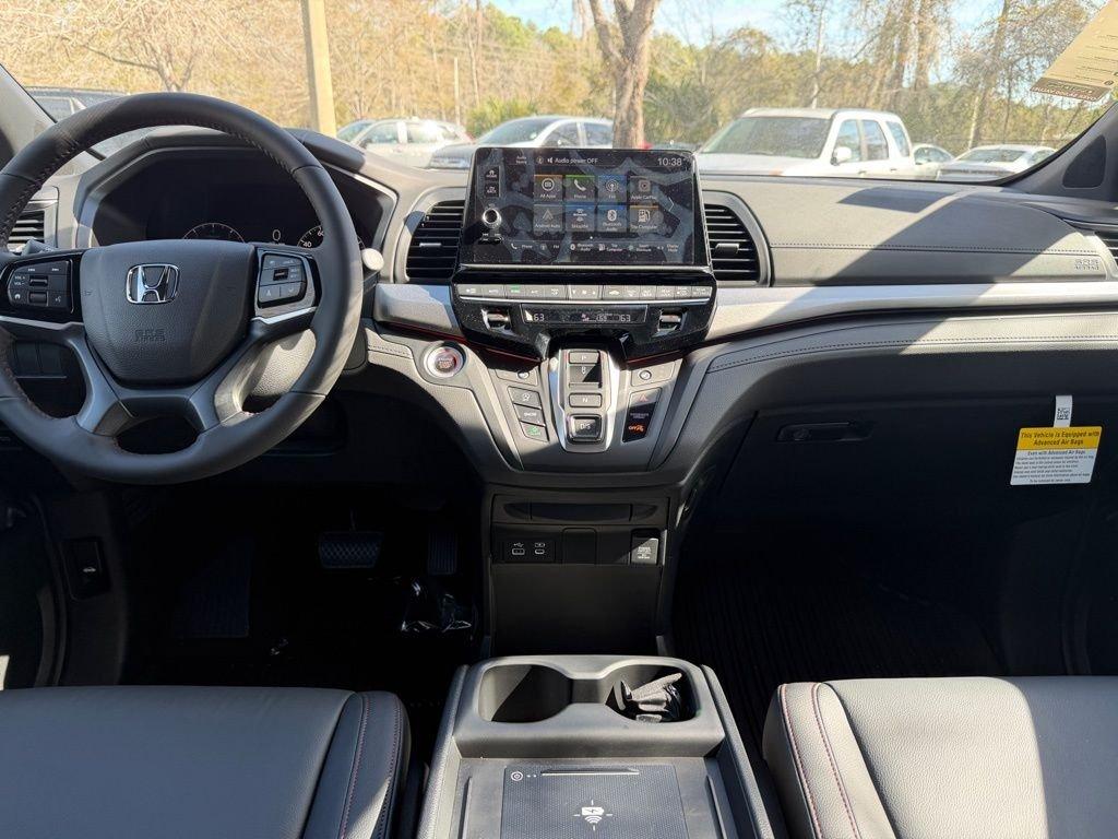 Honda Odyssey Sport-L - Thumbnail 10