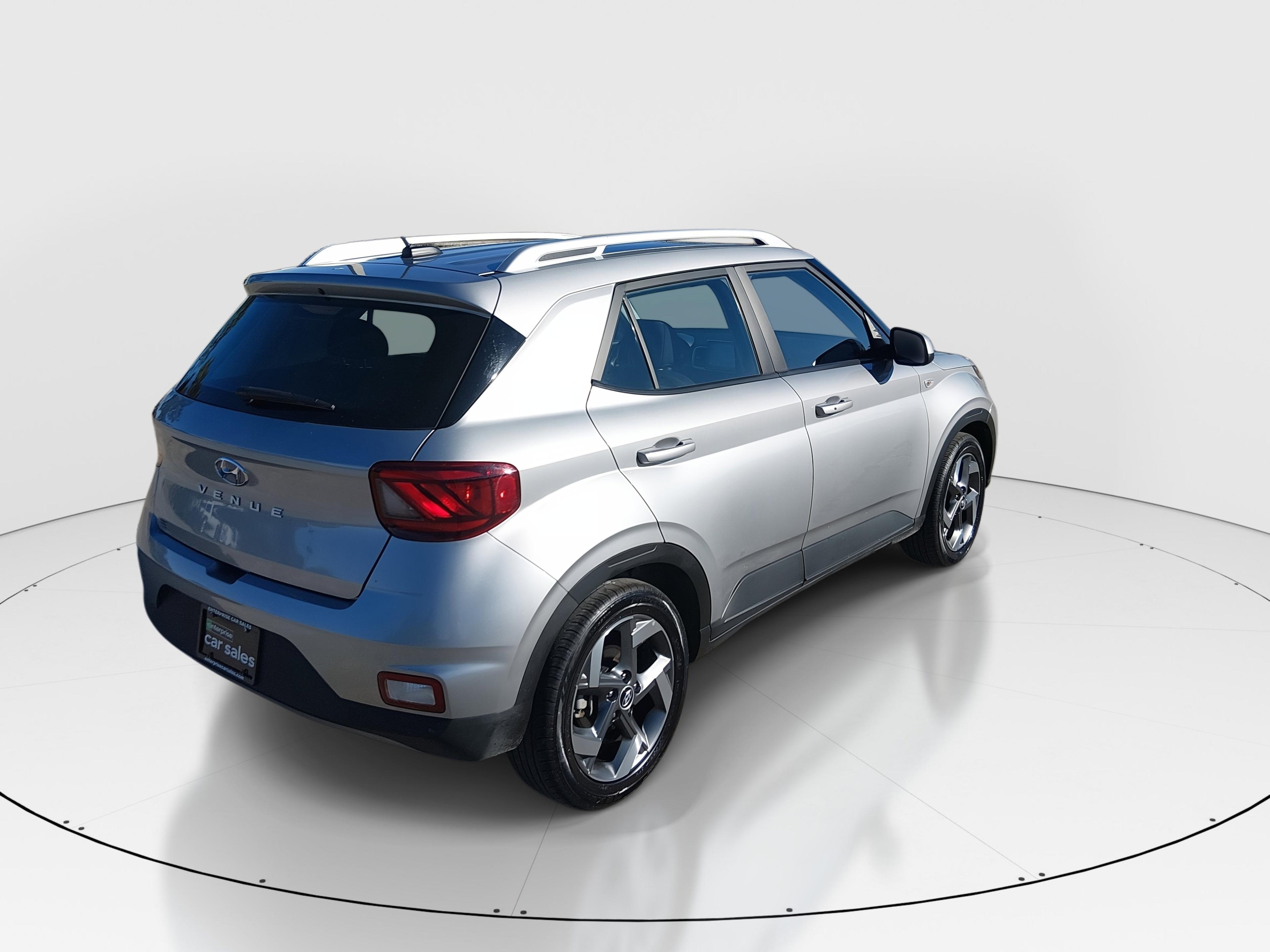 Hyundai Venue Sel Ivt - Thumbnail 7