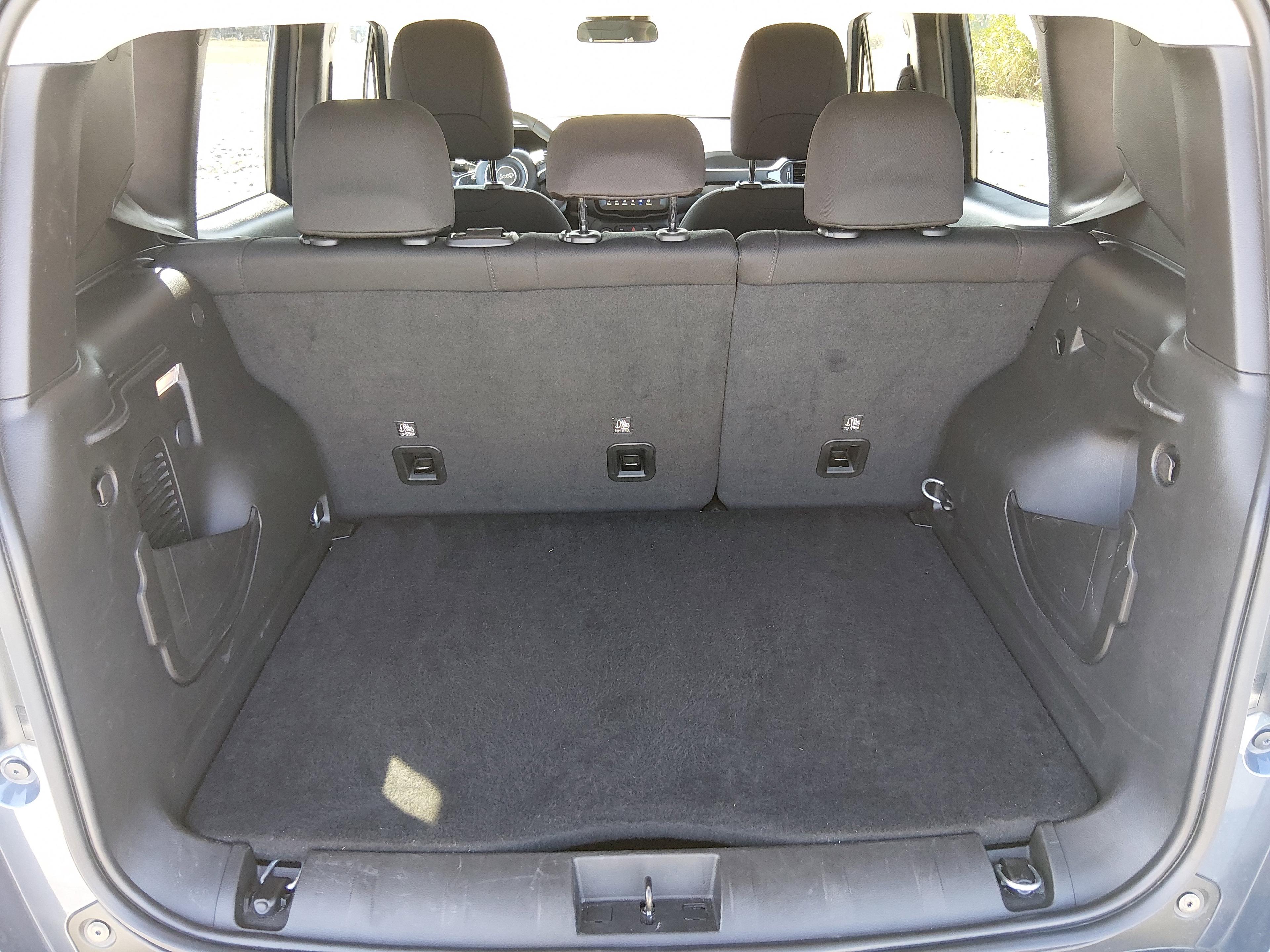 Jeep Renegade Latitude 4X4 - Thumbnail 11