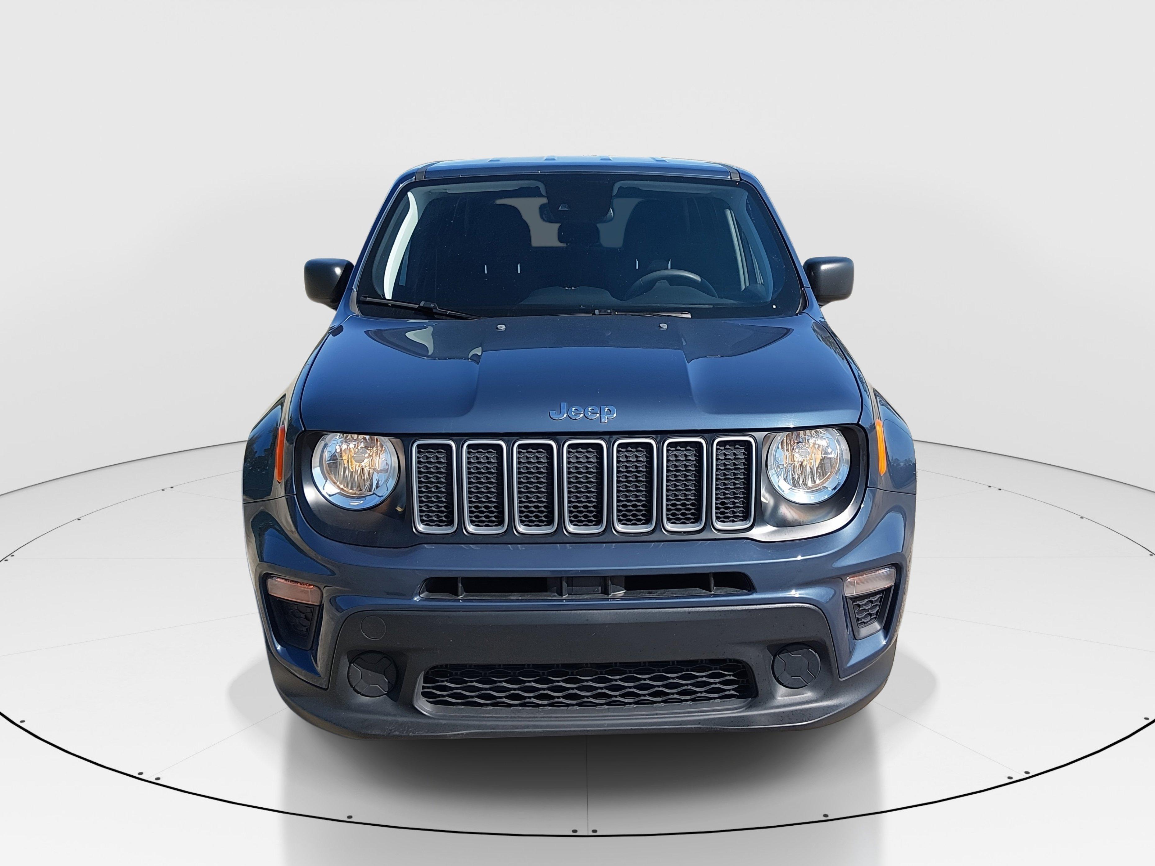 Jeep Renegade Latitude 4X4 - Thumbnail 2