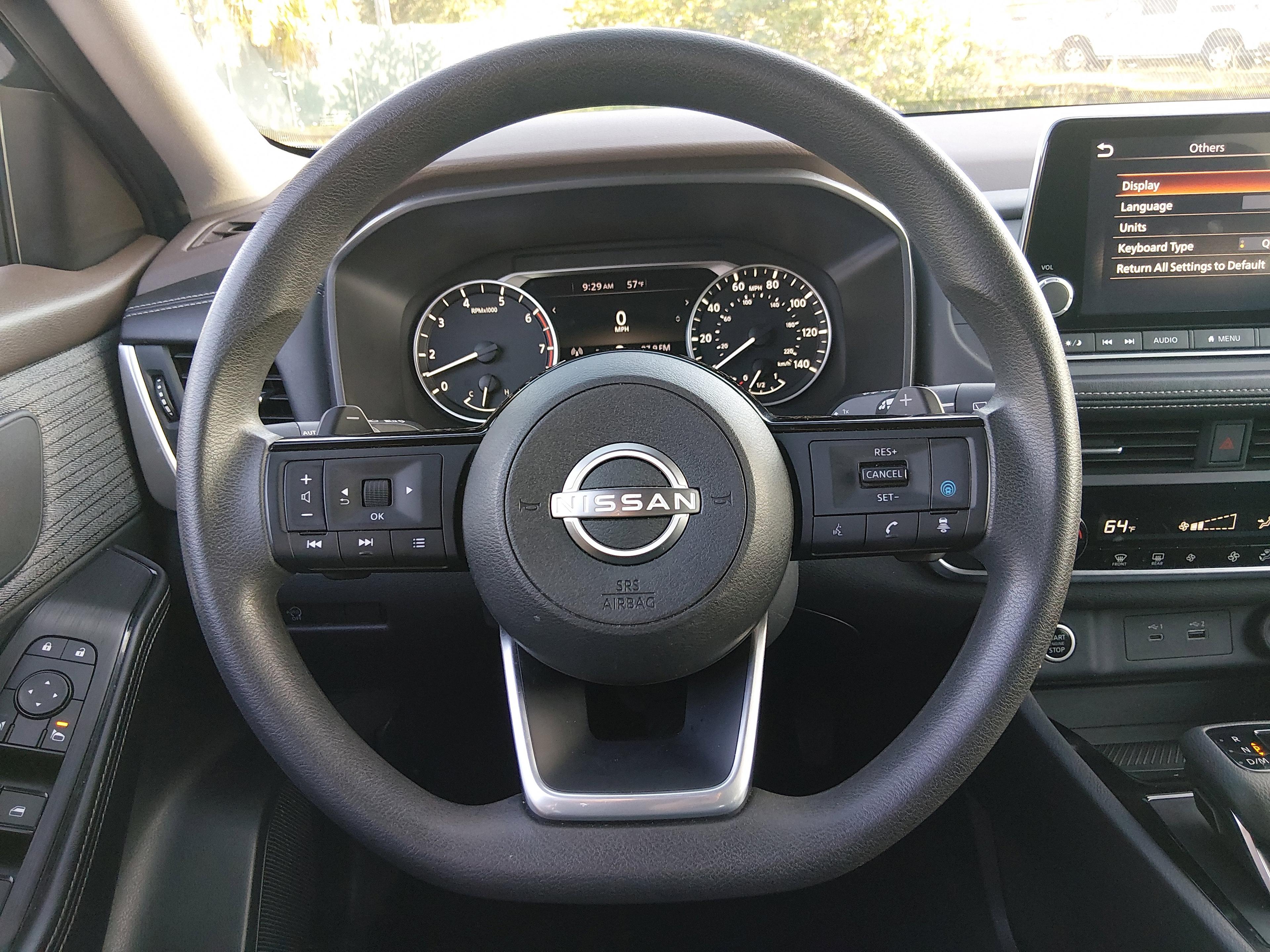 Nissan Rogue Awd Sv - Thumbnail 12