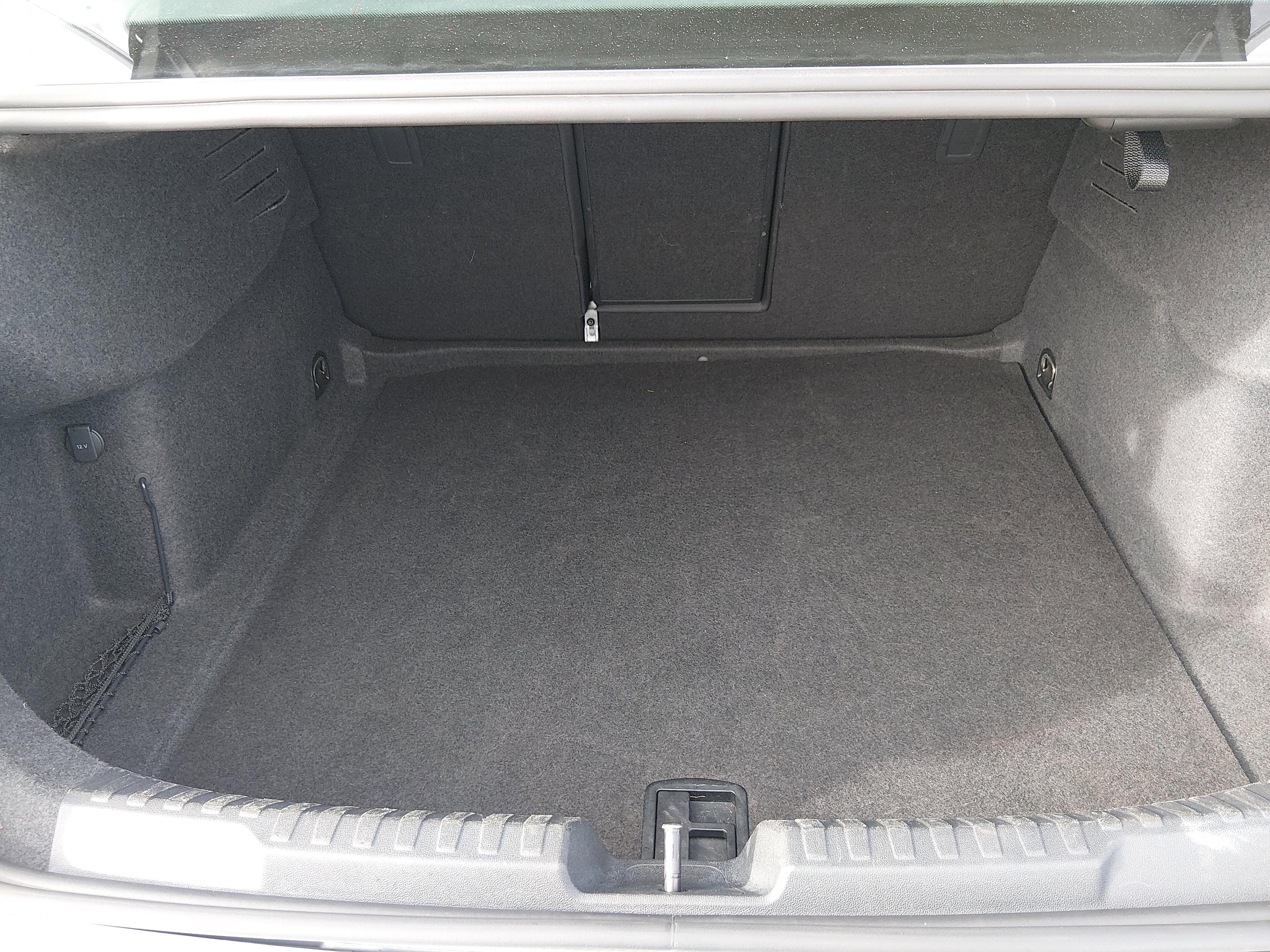 Audi A3 Premium 40 Tfsi - Thumbnail 11