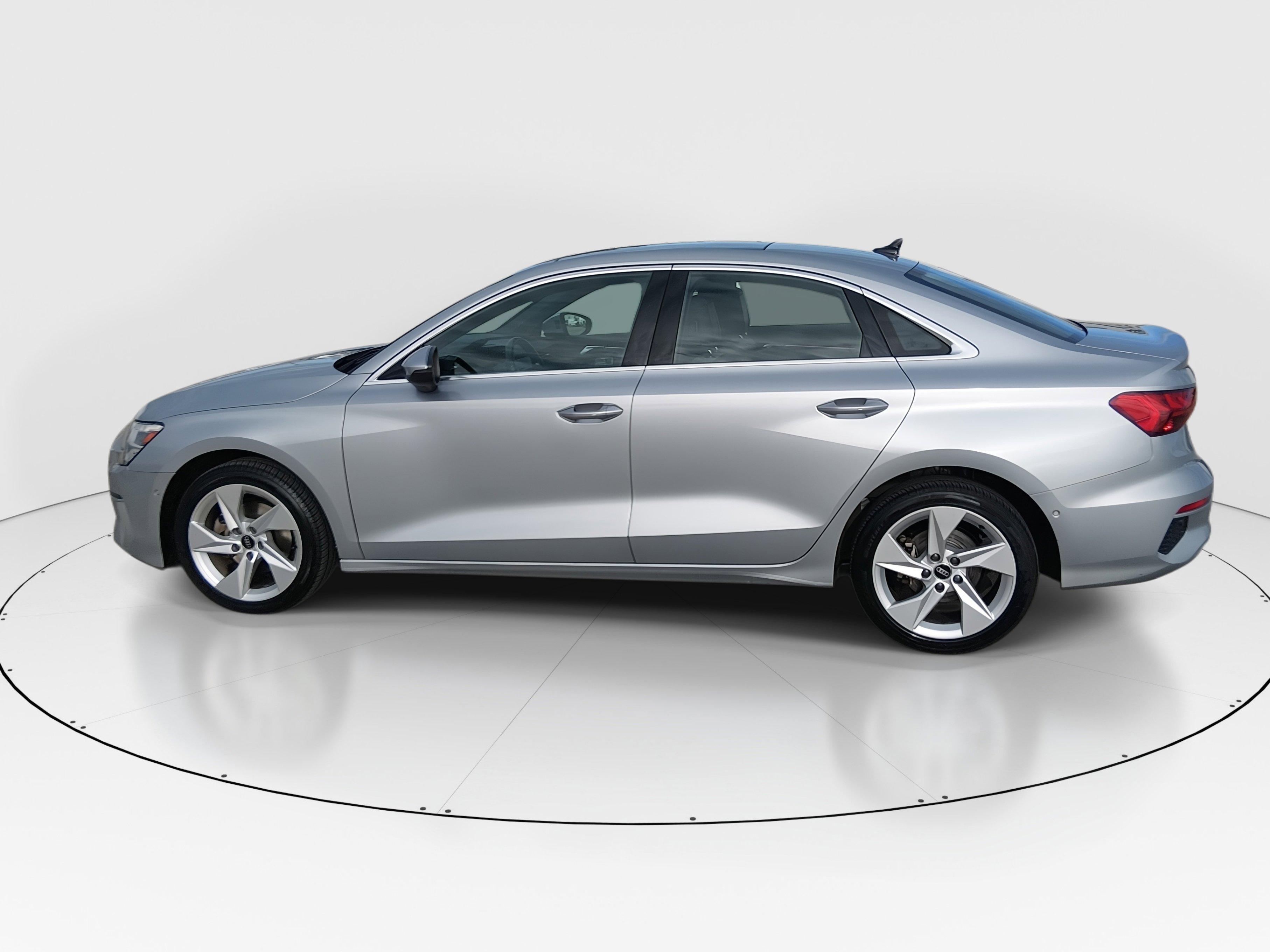 Audi A3 Premium 40 Tfsi - Thumbnail 4