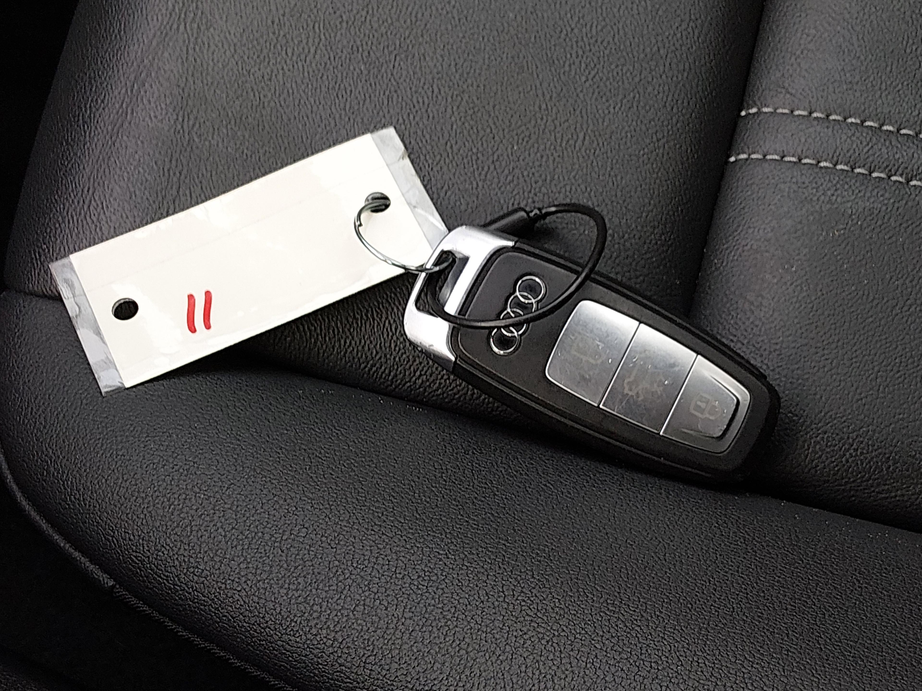 Audi A3 Premium 40 Tfsi - Thumbnail 15