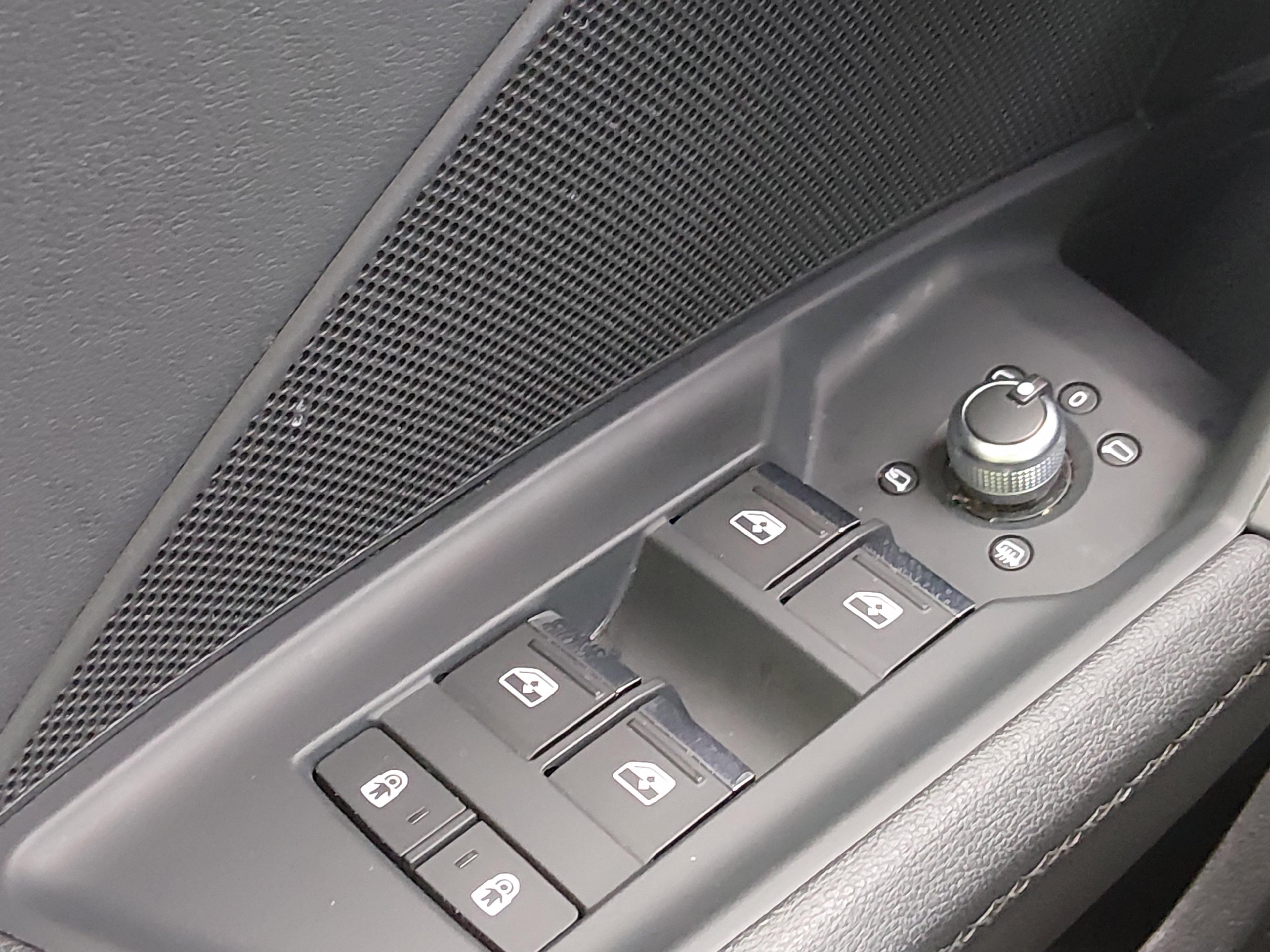 Audi A3 Premium 40 Tfsi - Thumbnail 18