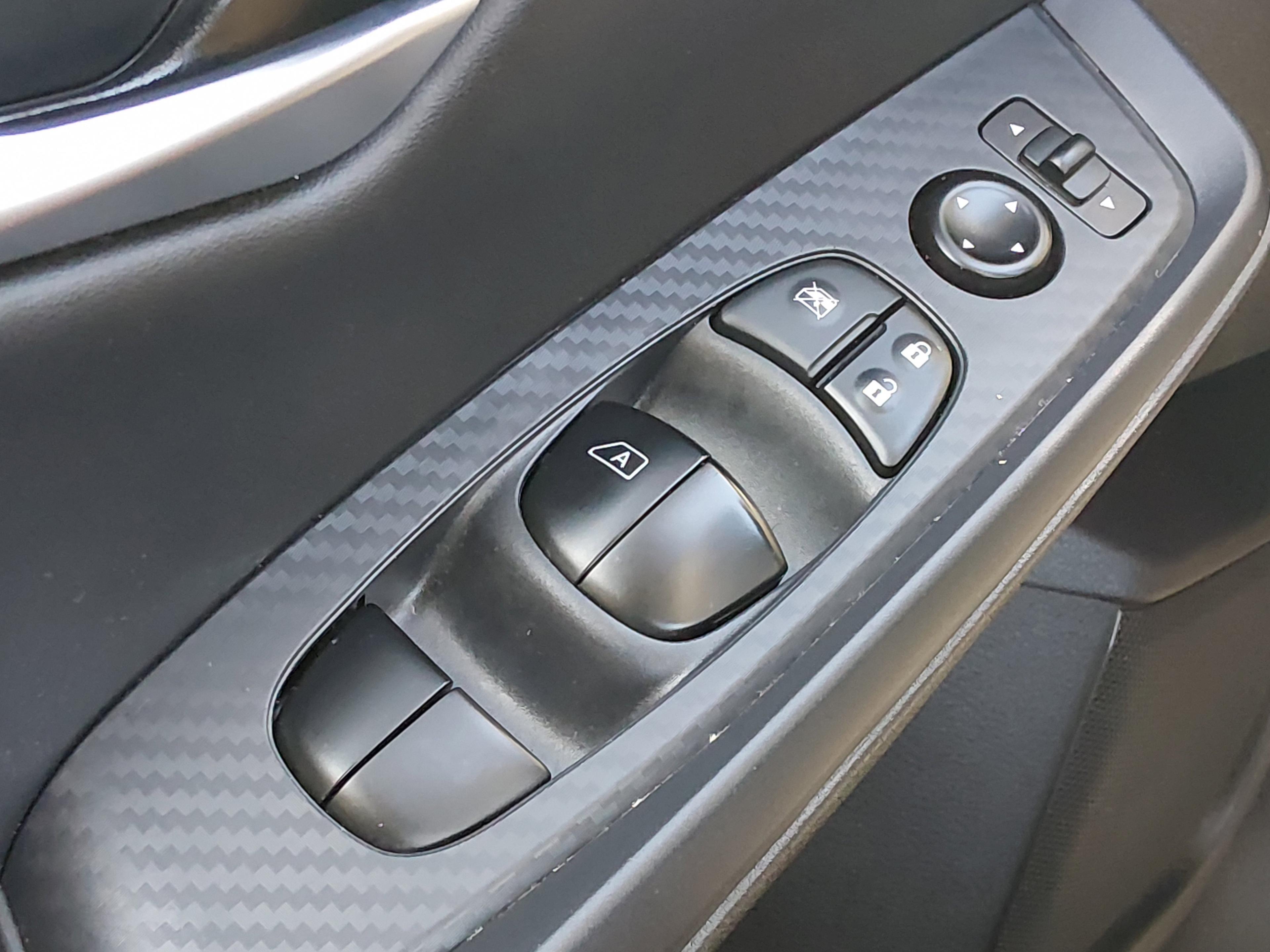 Nissan Sentra Sv Cvt - Thumbnail 17