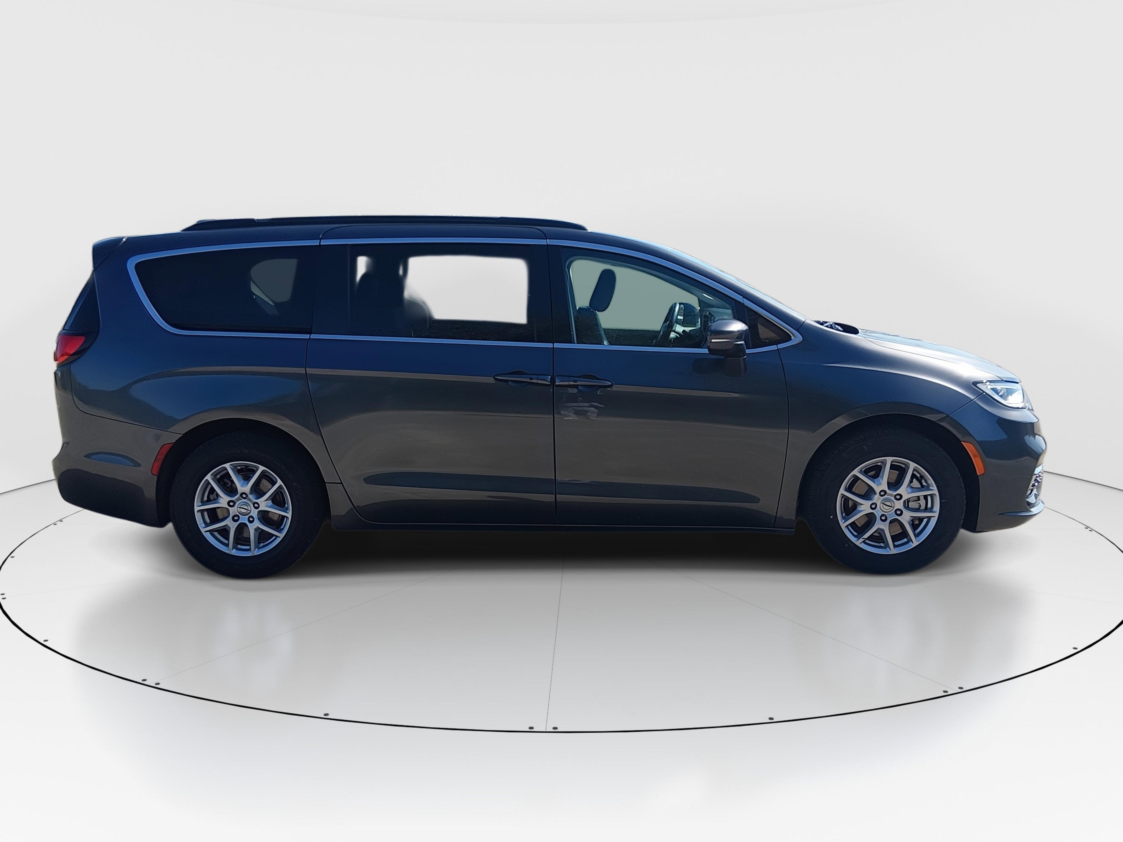 Chrysler Pacifica Touring L Fwd - Thumbnail 8