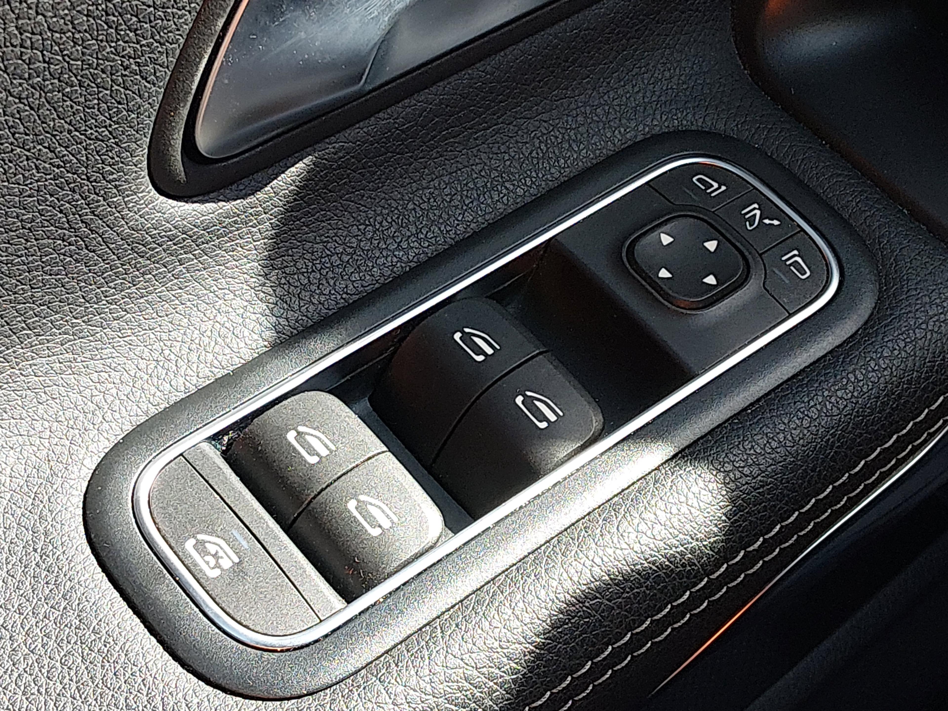 Mercedes-Benz Cla Cla 250 4Matic Coupe - Thumbnail 17