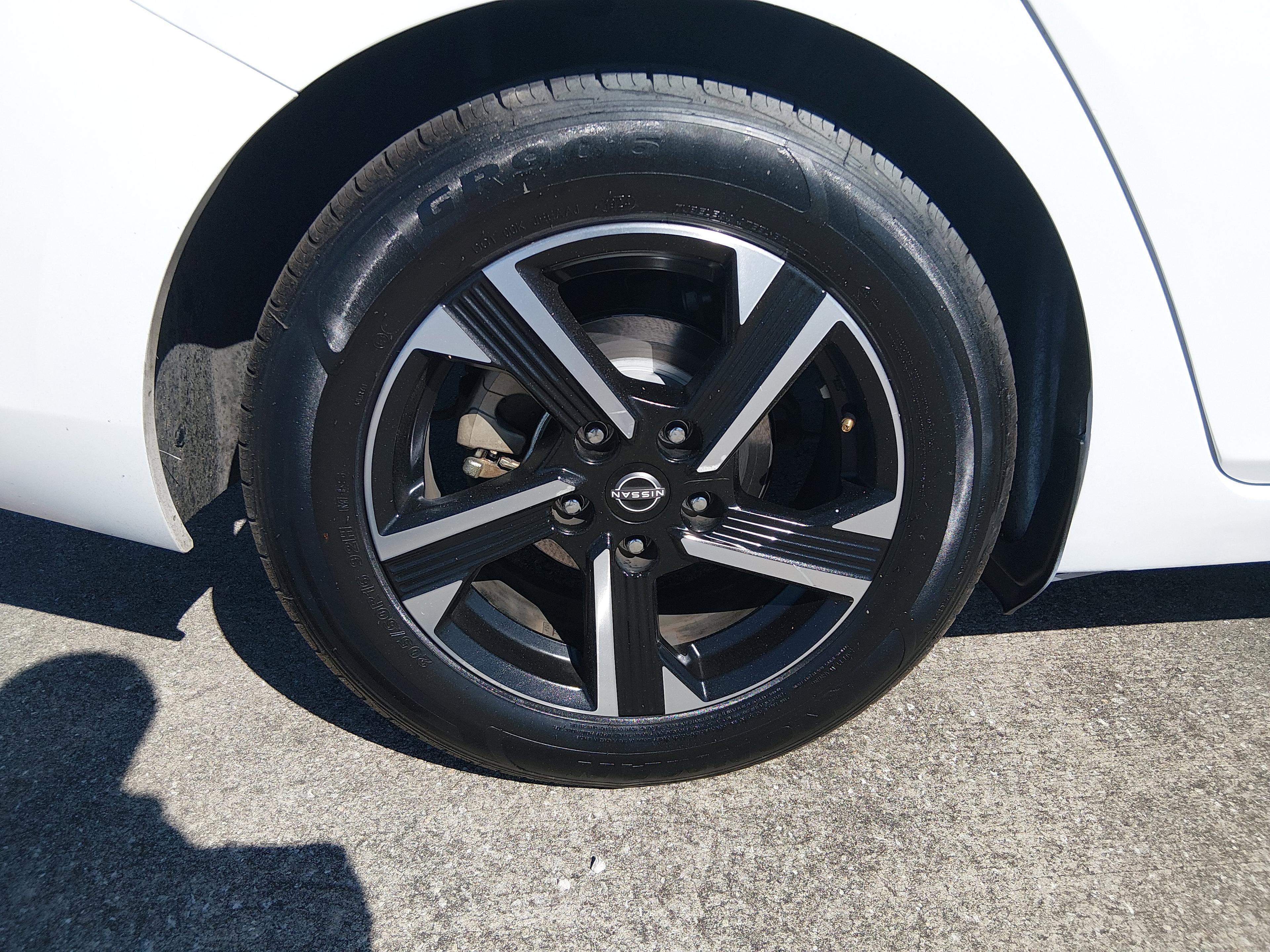 Nissan Sentra Sv Cvt - Thumbnail 10