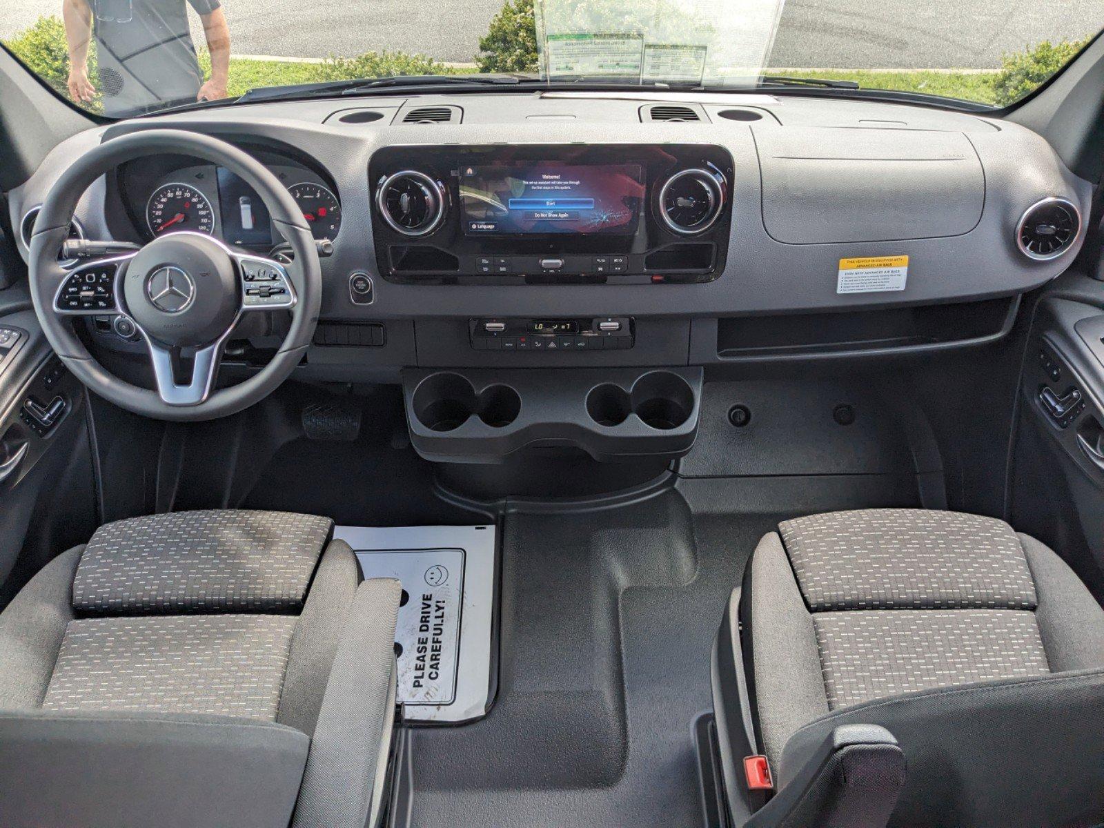 Mercedes-Benz Sprinter Cargo Van Van 170 Wb Awd - Thumbnail 13