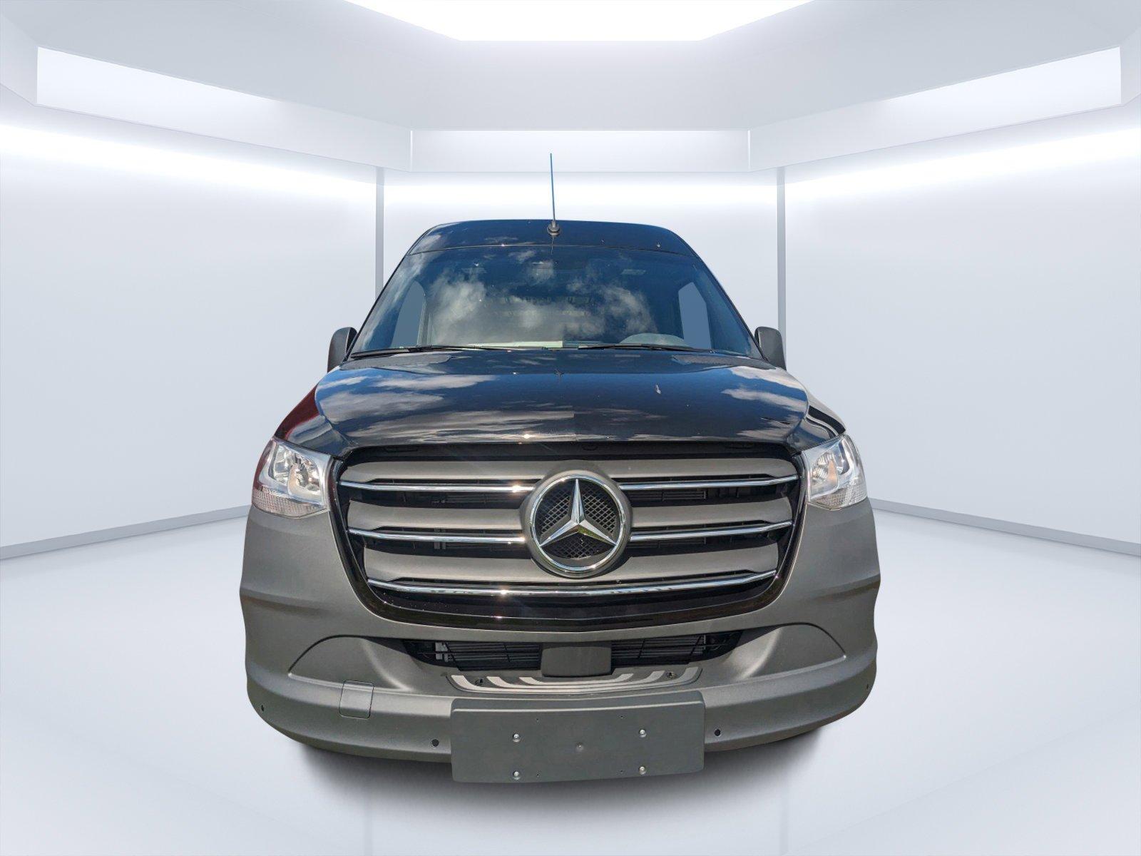 Mercedes-Benz Sprinter Cargo Van Van 170 Wb Awd - Thumbnail 3