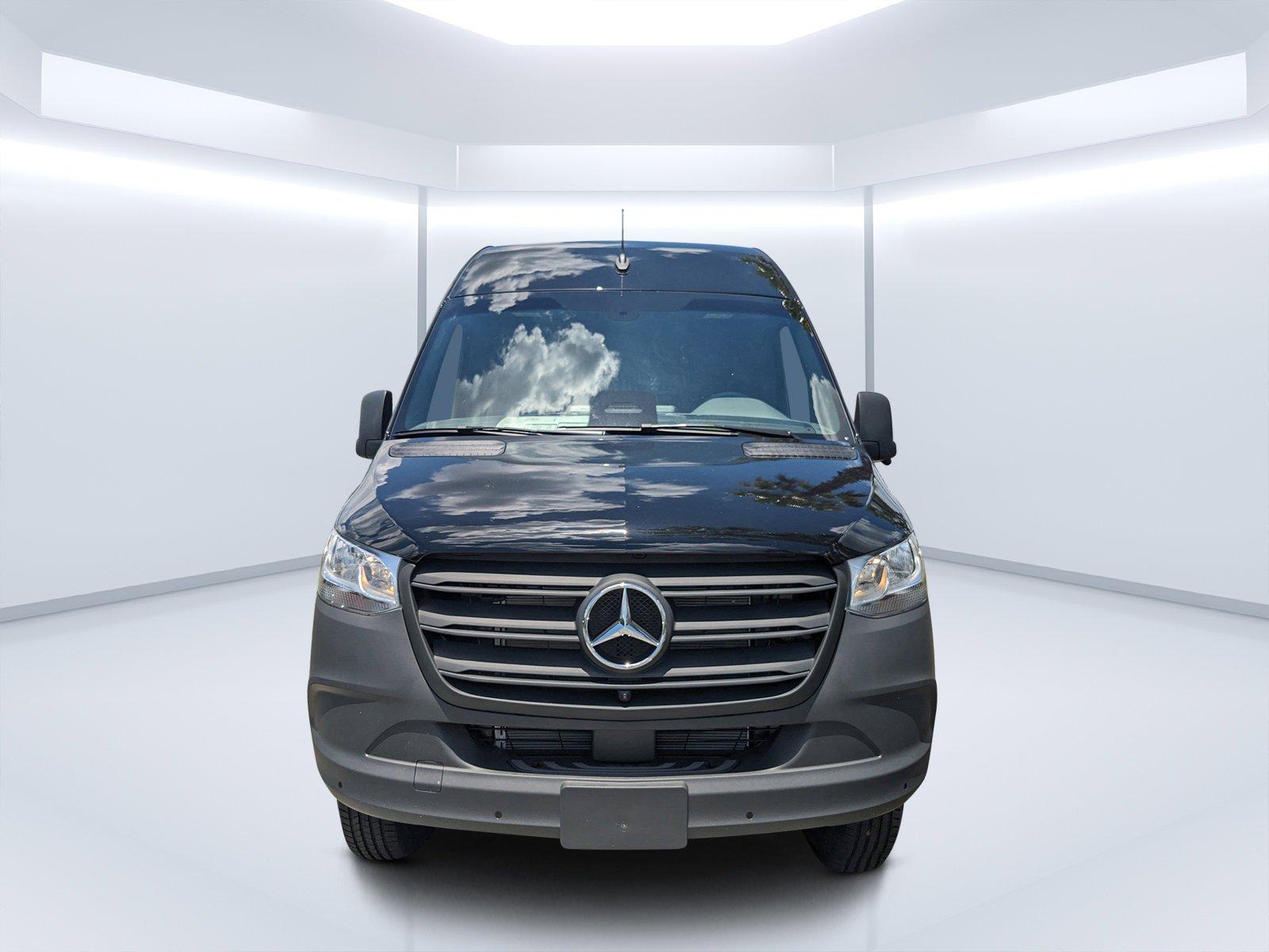 Mercedes-Benz Sprinter Cargo Van Van 144 Wb Awd - Thumbnail 8