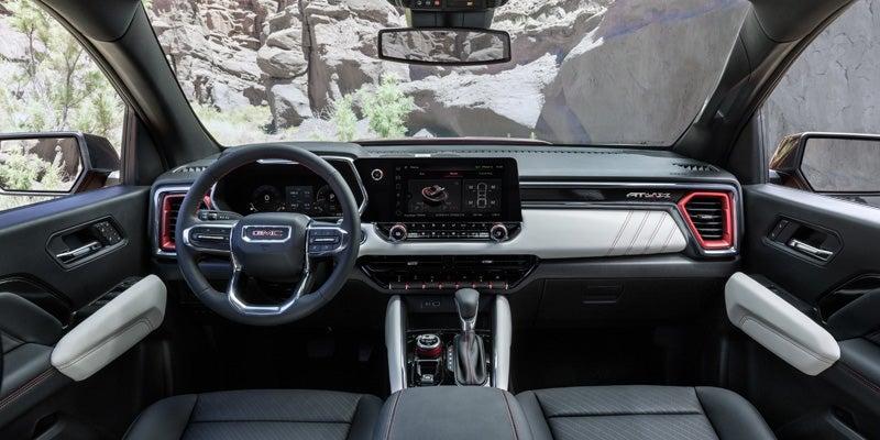 GMC Canyon - Thumbnail 4