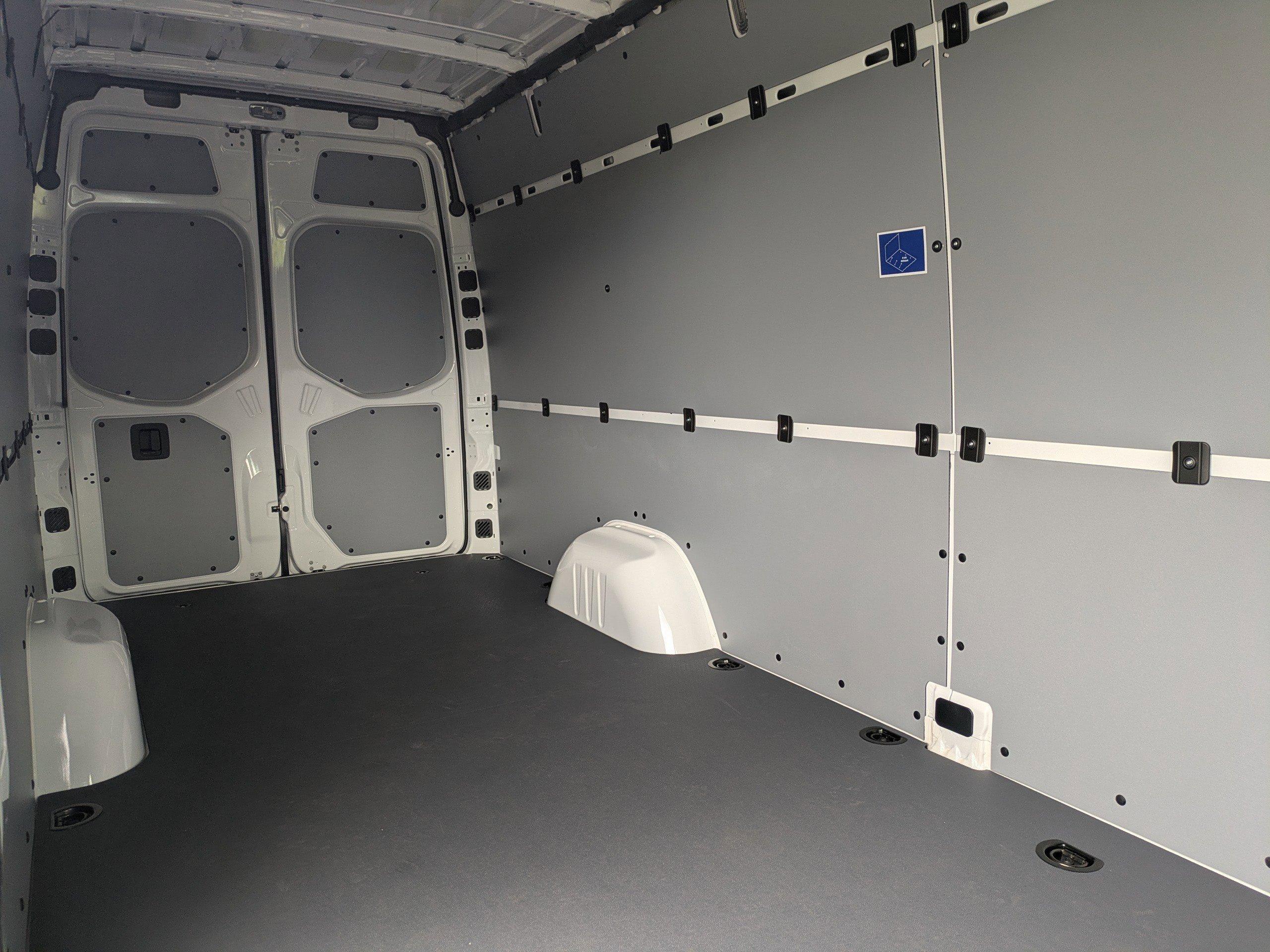 Mercedes-Benz Sprinter Cargo Van 170 Wb Rwd Van - Thumbnail 14