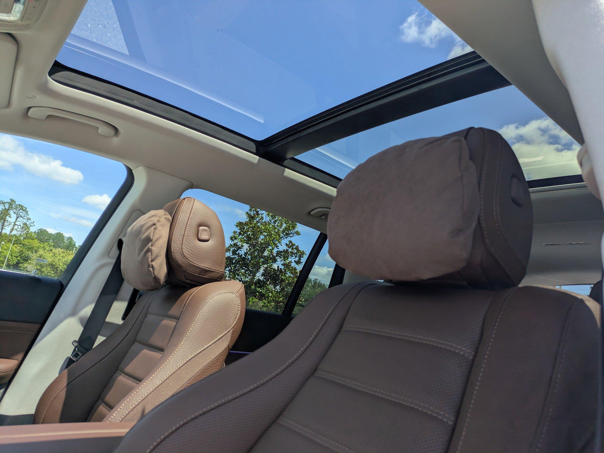 Mercedes-Benz Gls Suv 450 With Navigation & Awd - Thumbnail 5